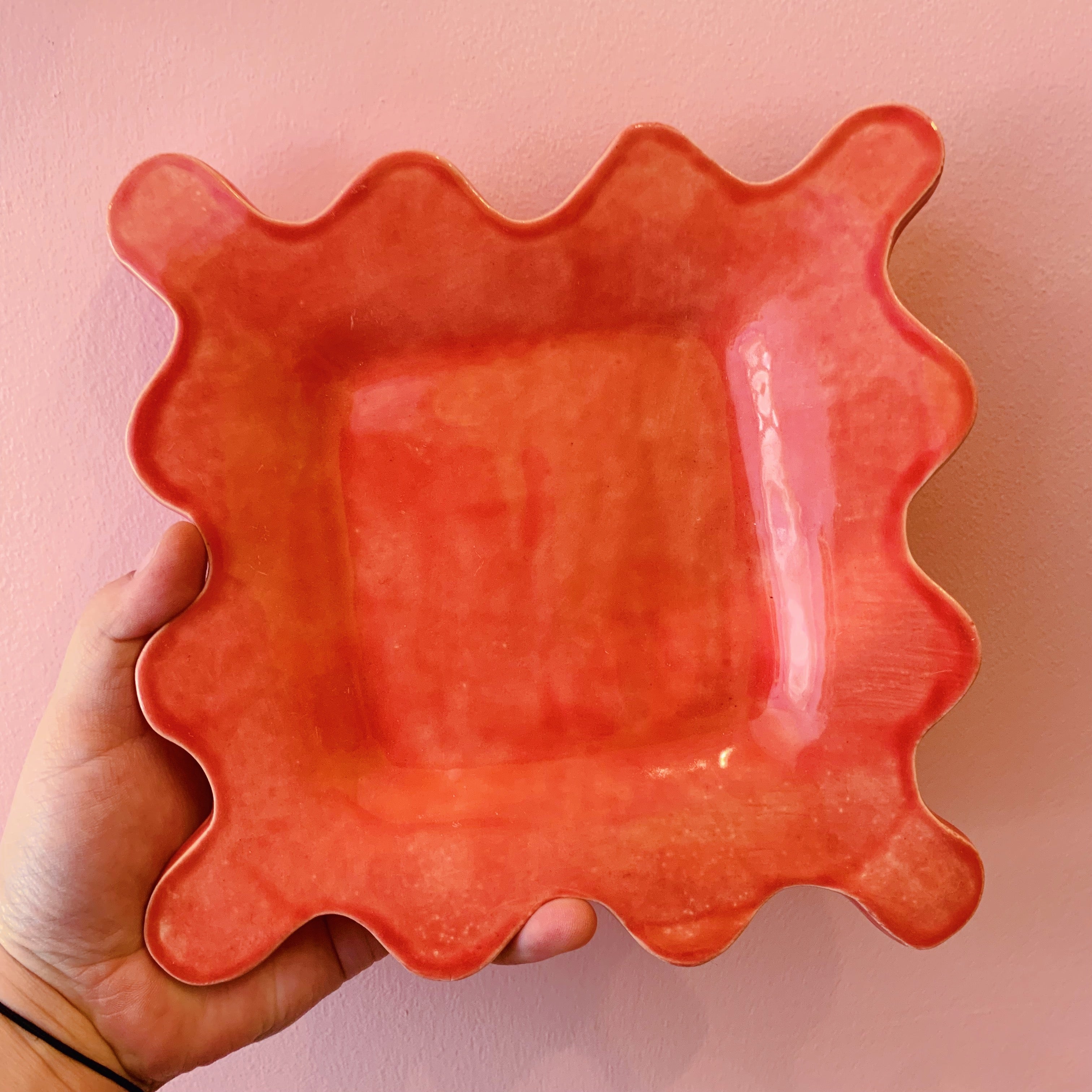 *SECONDS* CORAL SQUARE SQUIGGLE PLATE