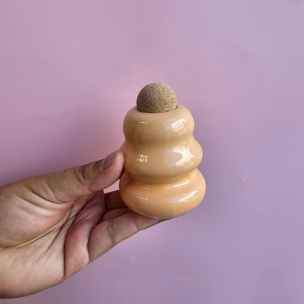 PEACHY BUBBLE MINI VASE!