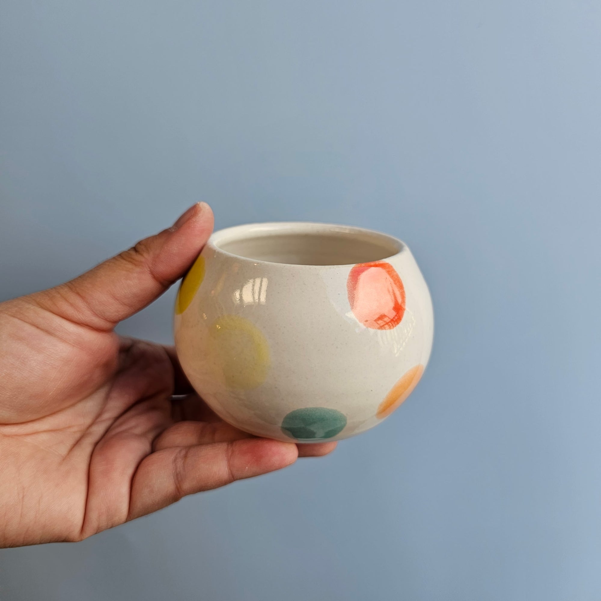 RAINBOW POLKADOT ROUND CUP