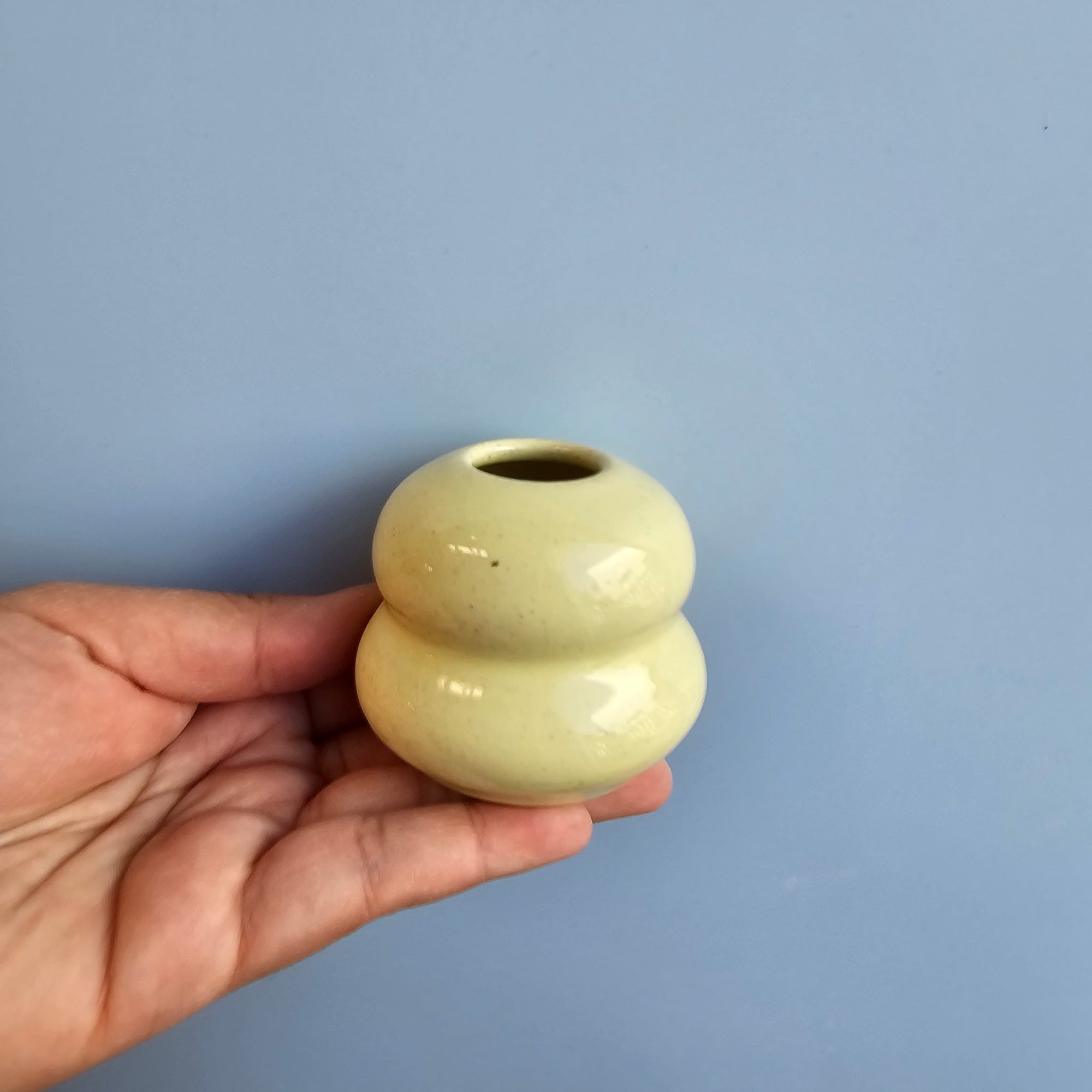LEMON BUD VASE