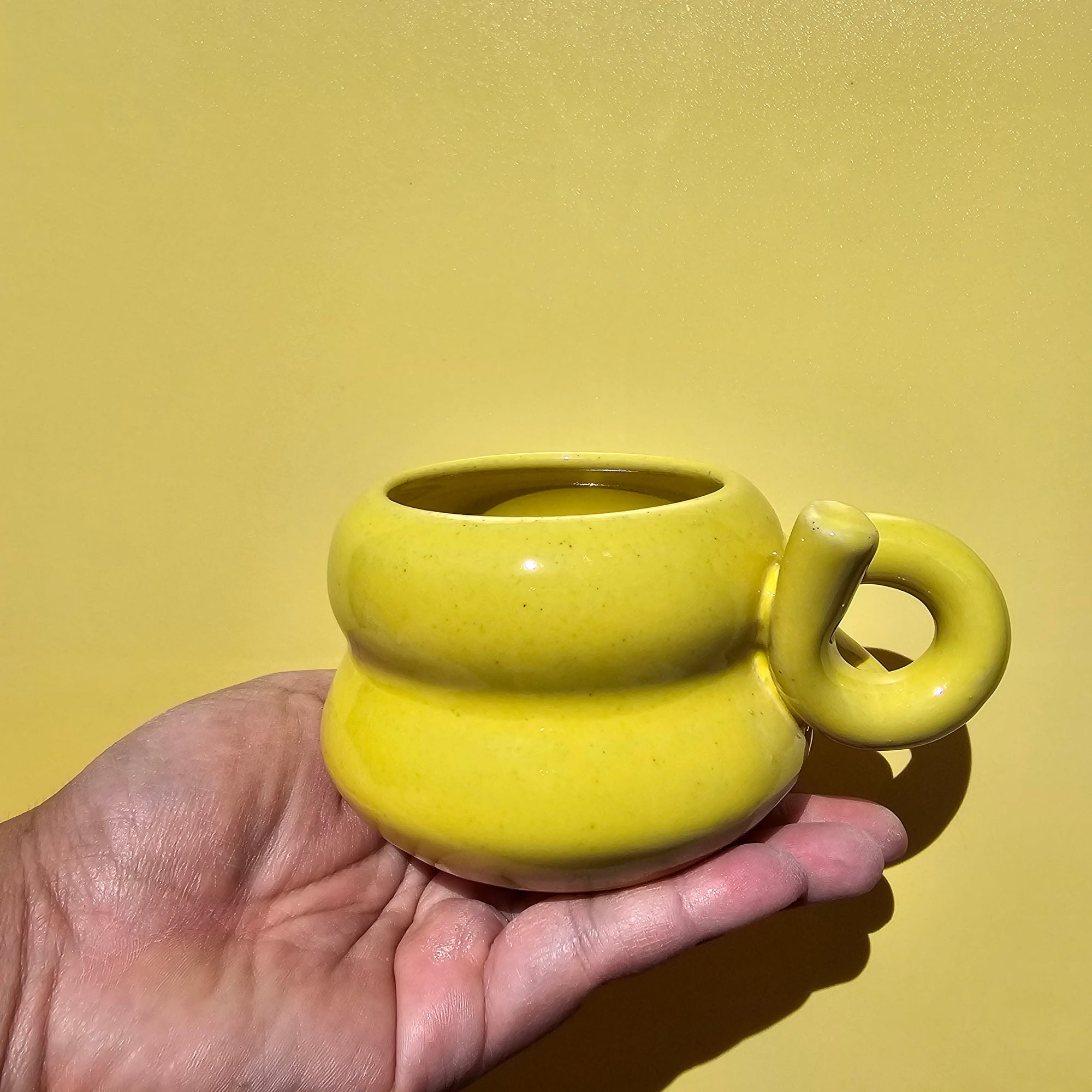 SUNNY VENUS MUG