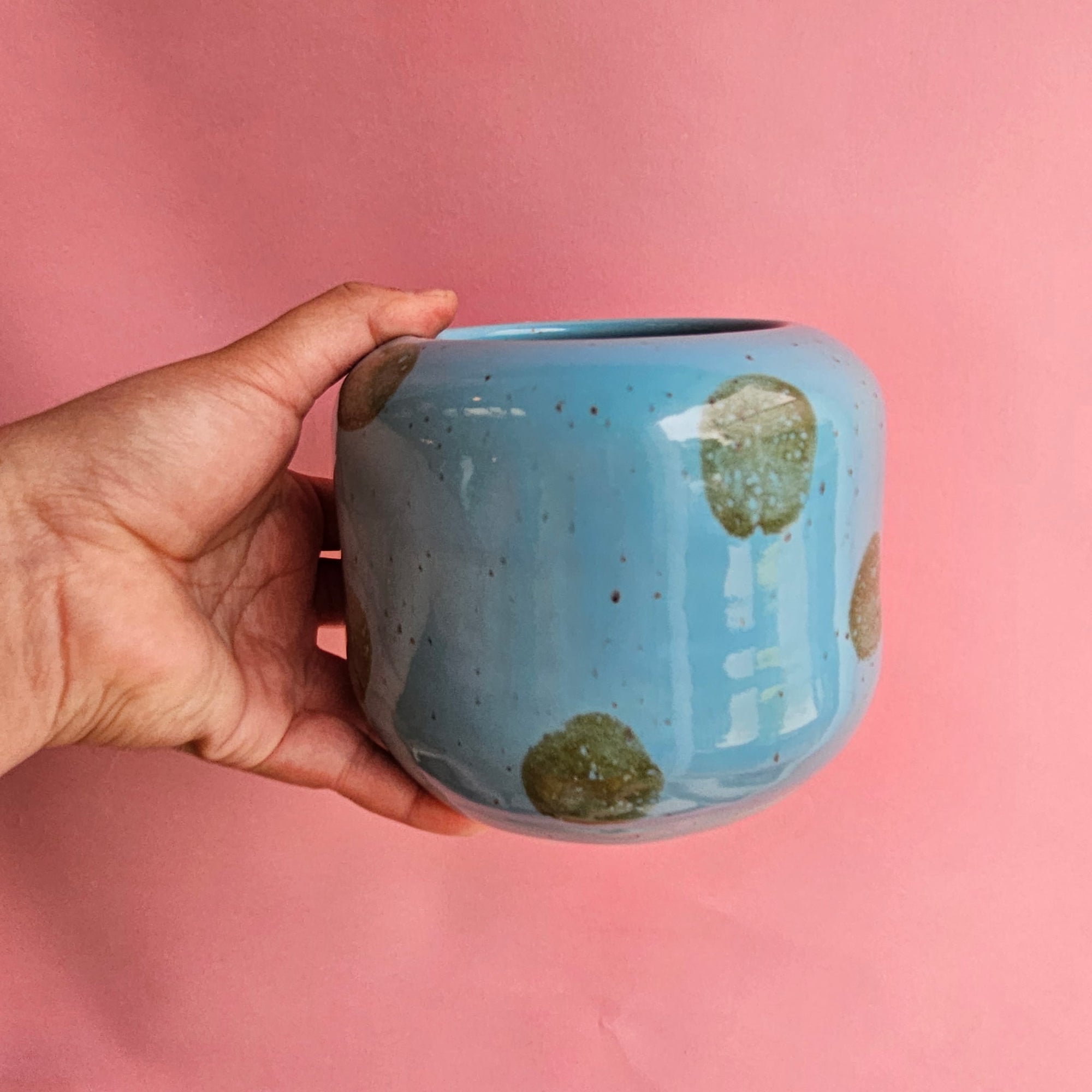 TROPICAL BLUE DOT VASE