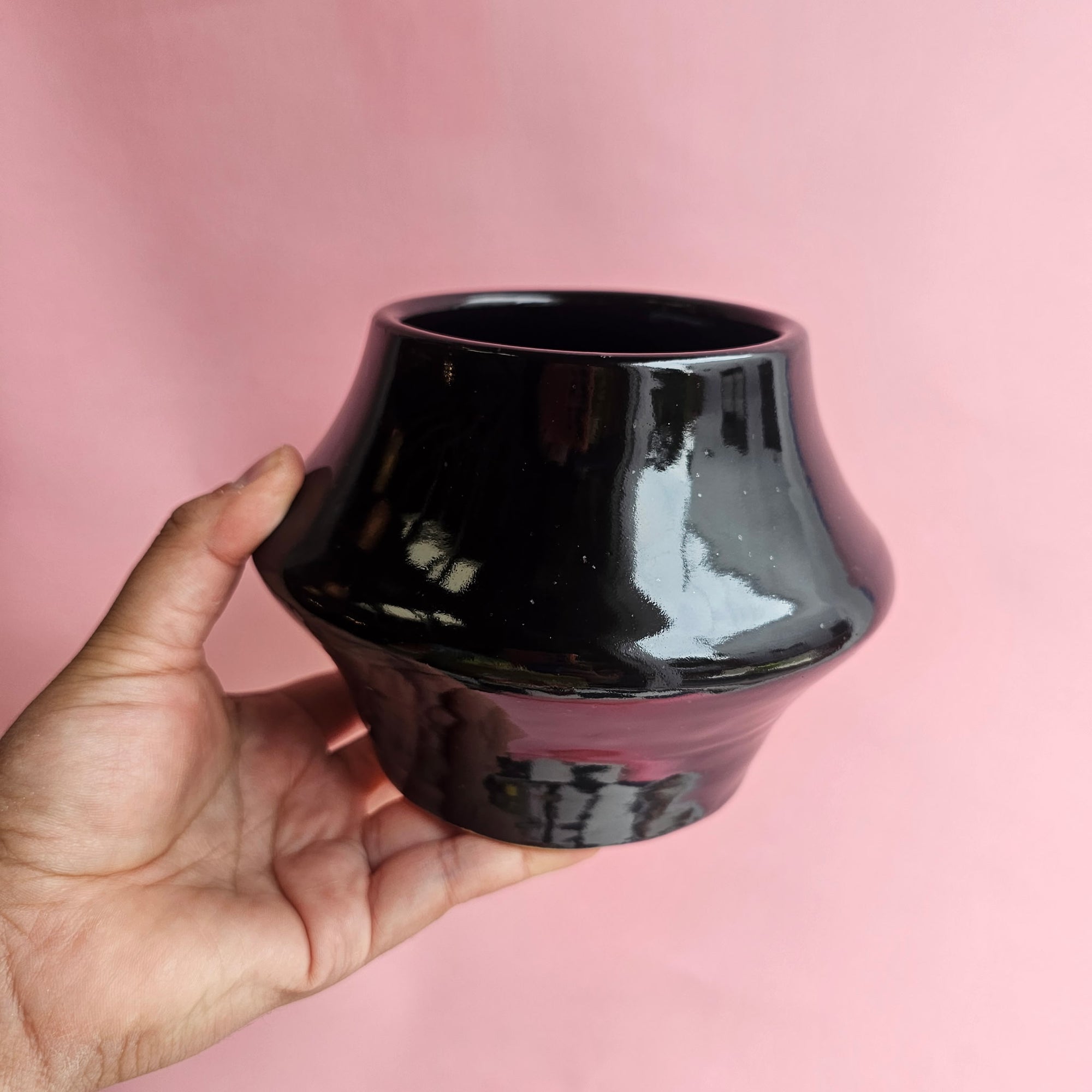 NORI DIAMOND VASE