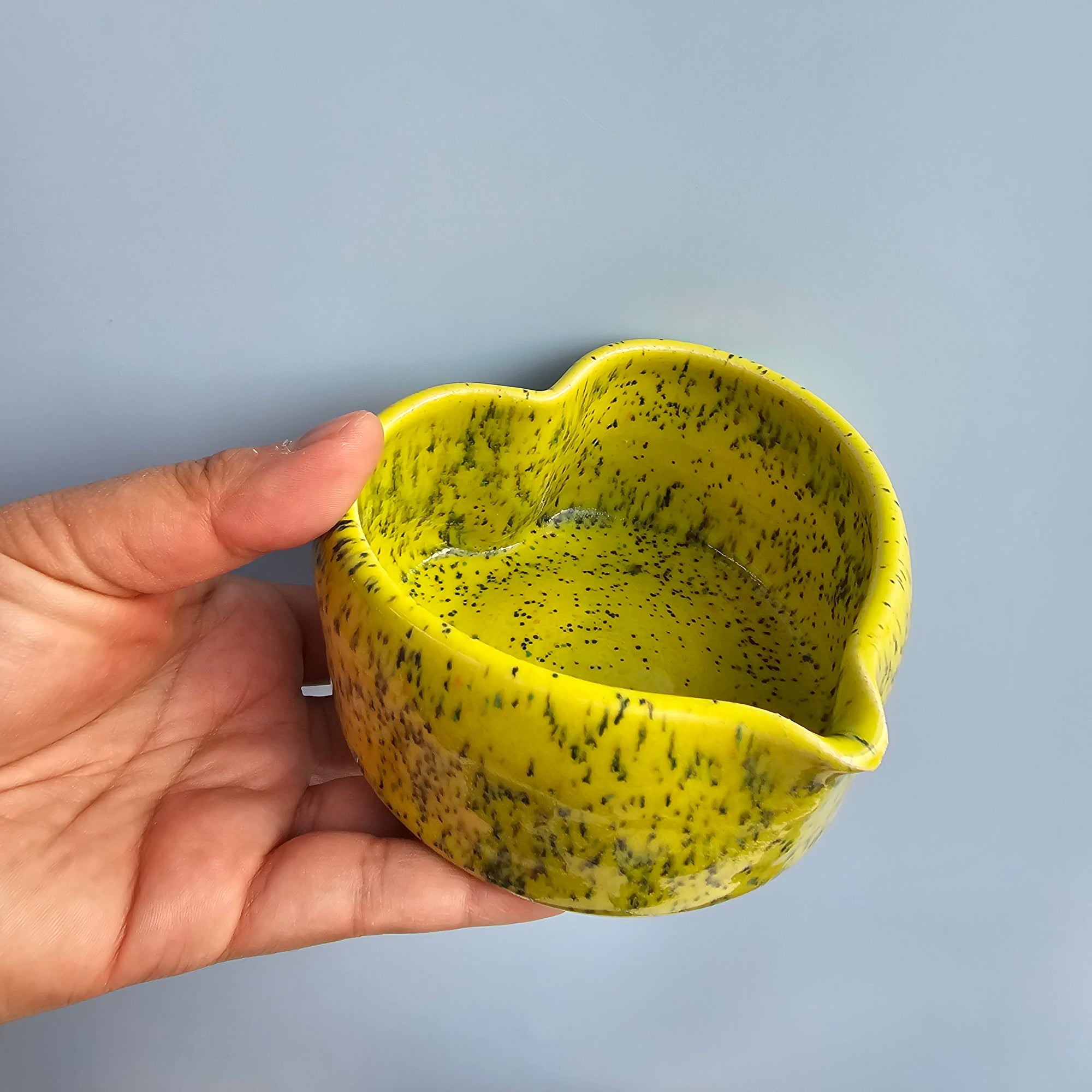 SLIME HEART MATCHA BOWL