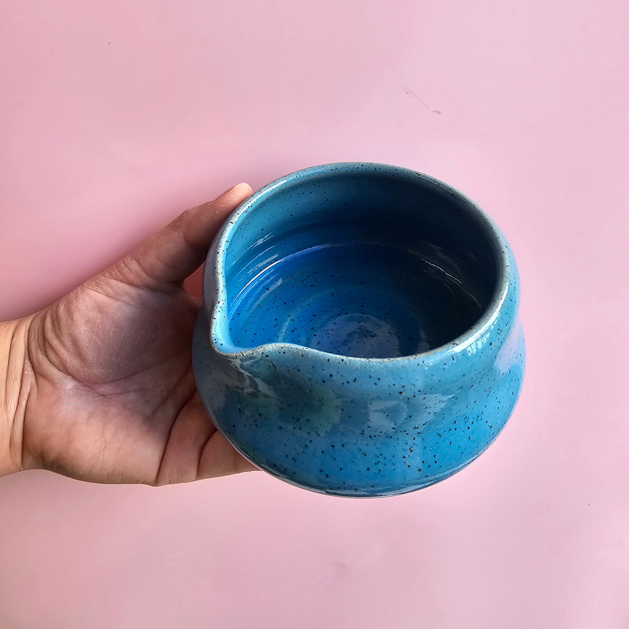 TROPICAL BLUE SPECKLED VENUS MATCHA BOWL