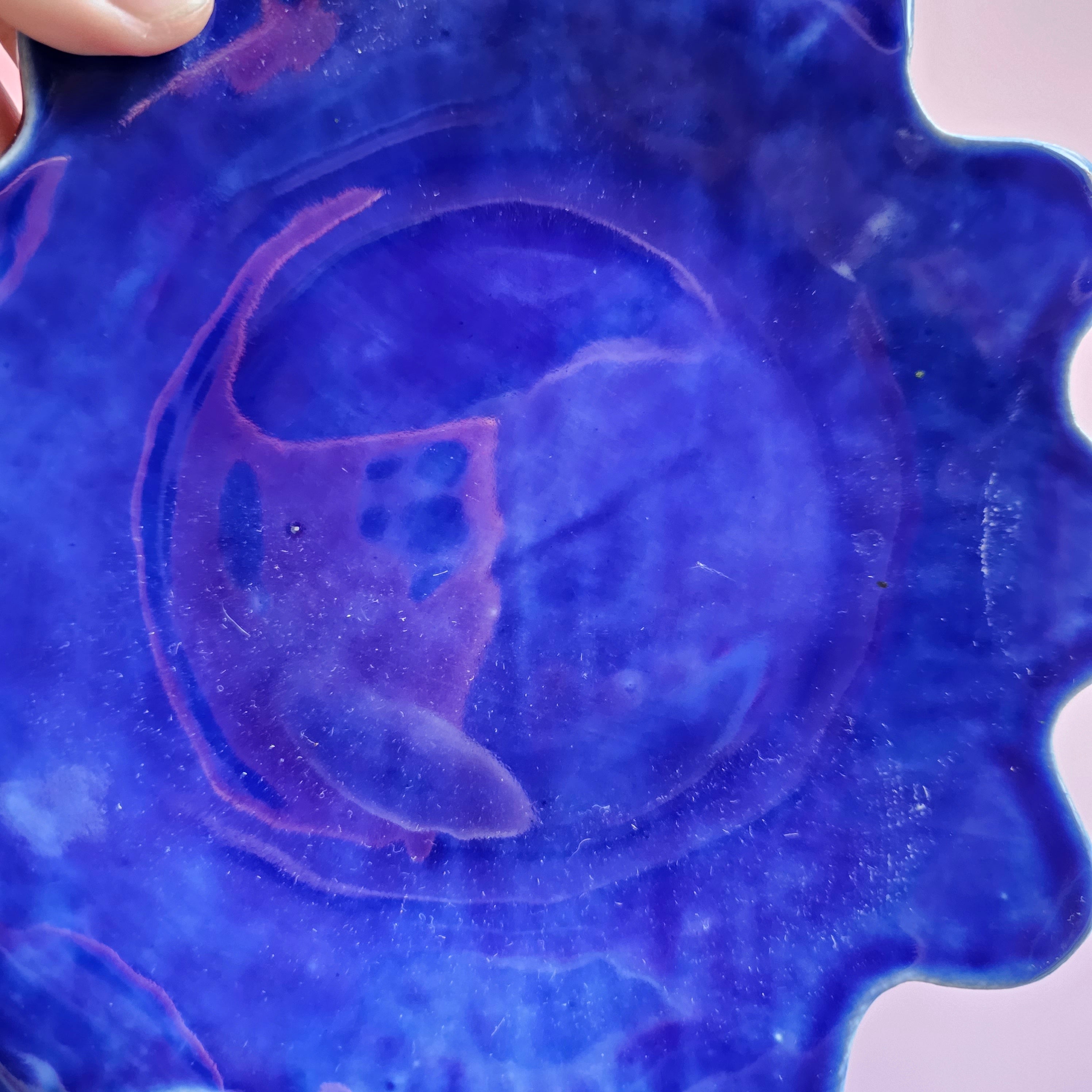 *SECONDS* BLUE GLASS SQUIGGLE PLATE