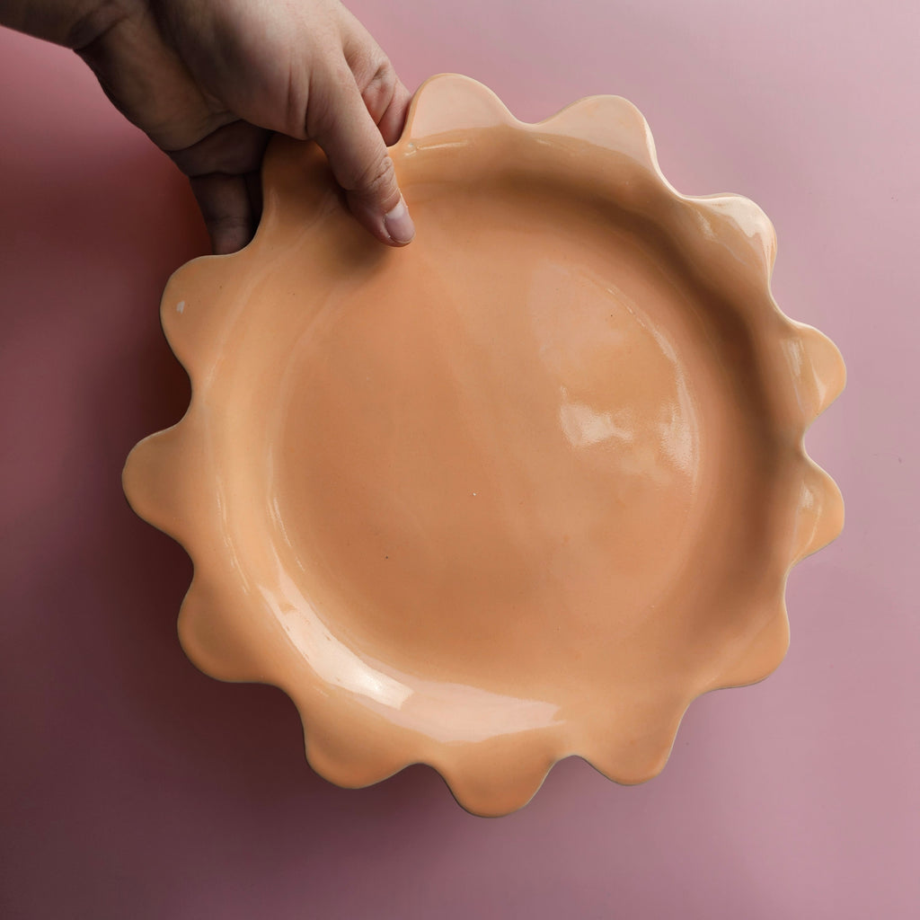 PEACHY SQUIGGLE DINNER PLATE