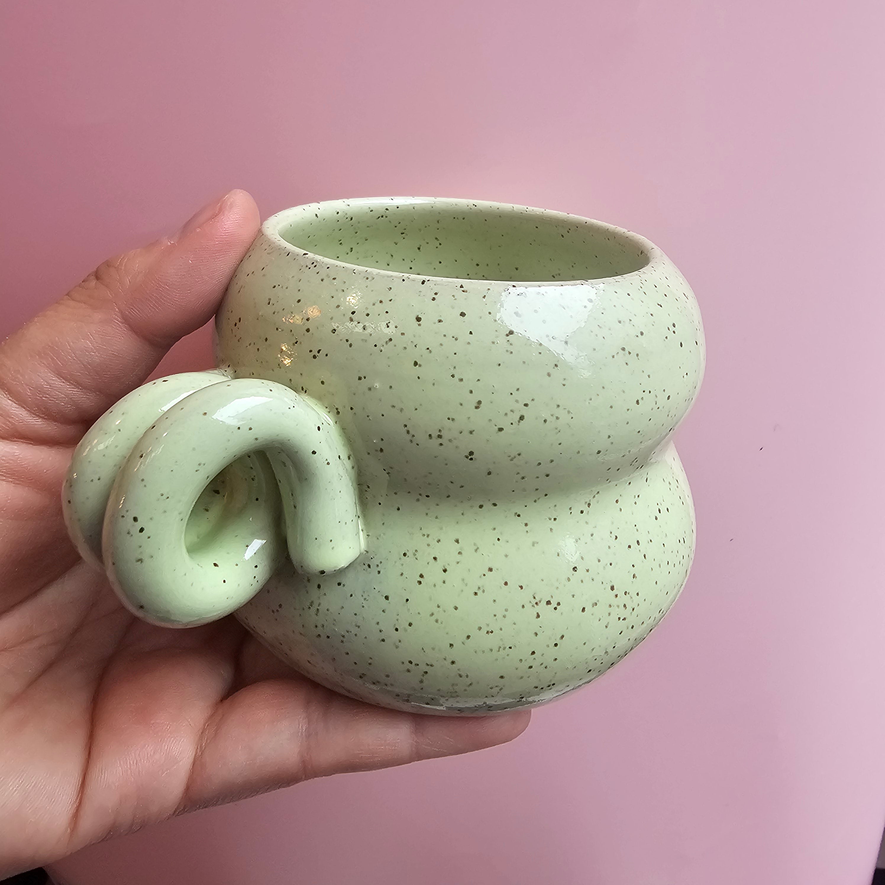 MINTY VENUS LOOPY MUG