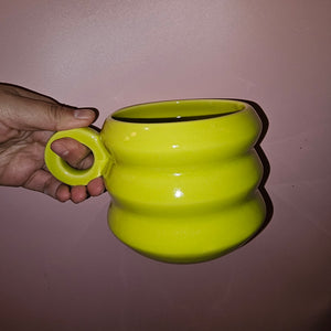 JUMBO CHARTREUSE ZIGZAG MUG