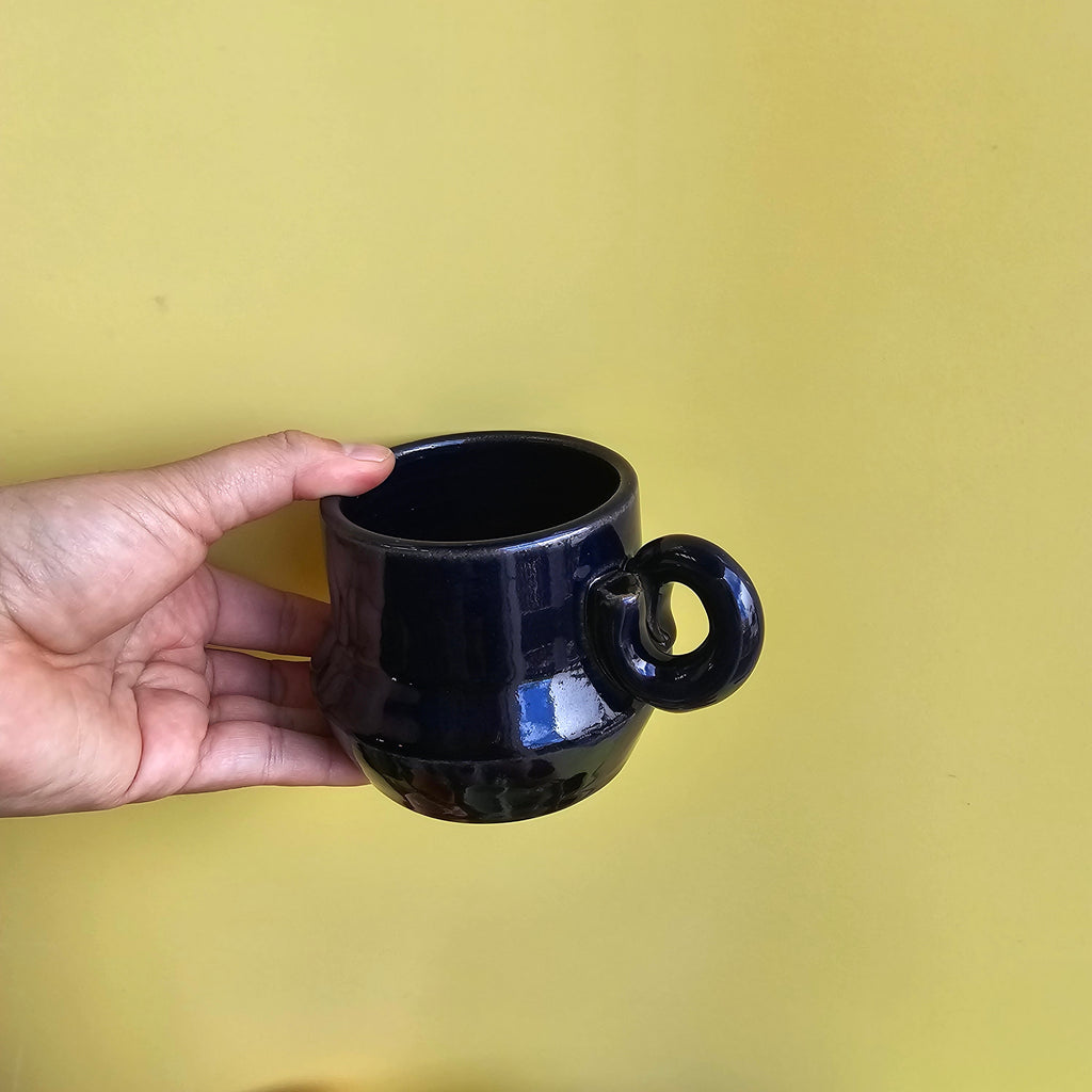 BLUE GLASS PETITE LOOPY MUG