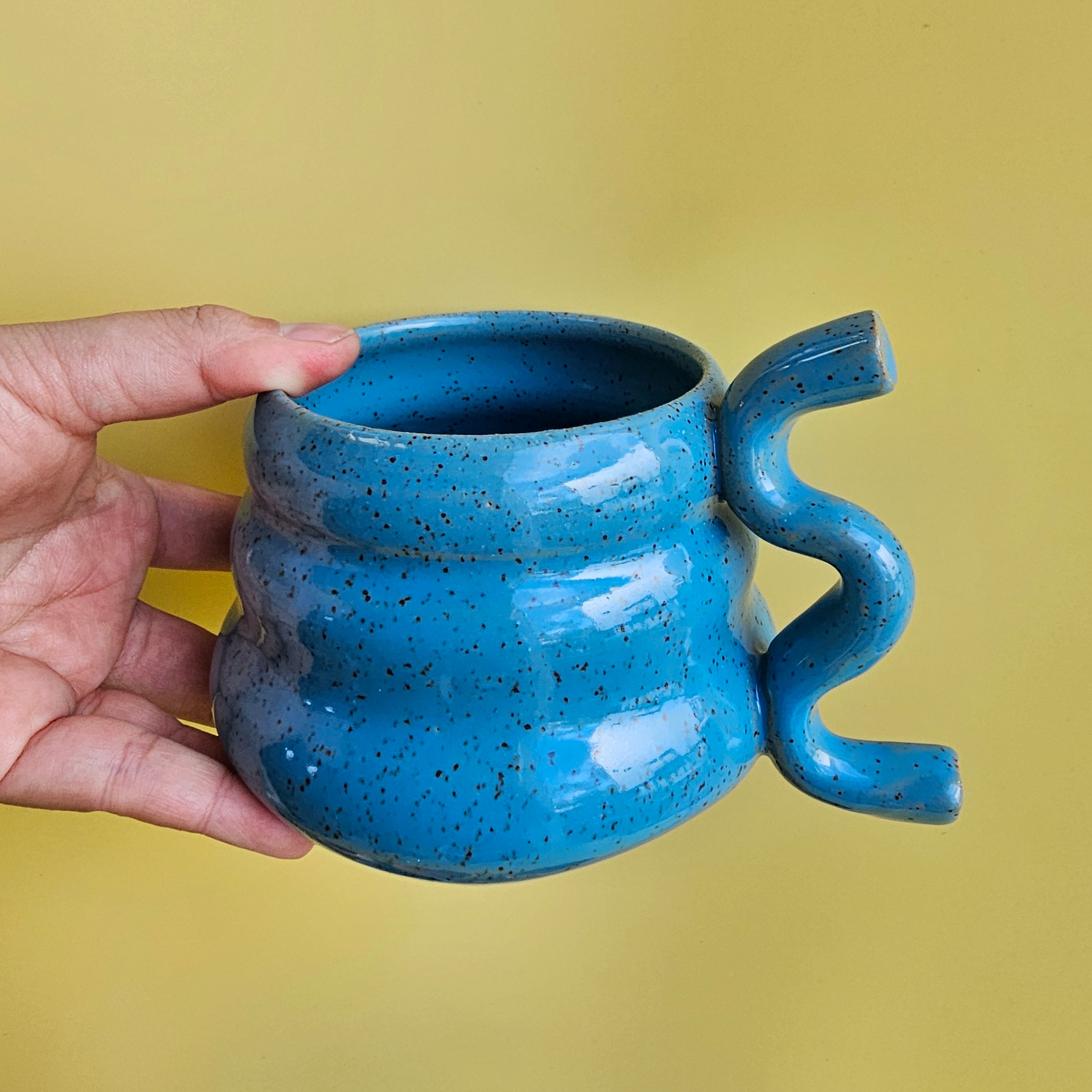 TROPICAL CHUBBY SQUIGGLE MUG