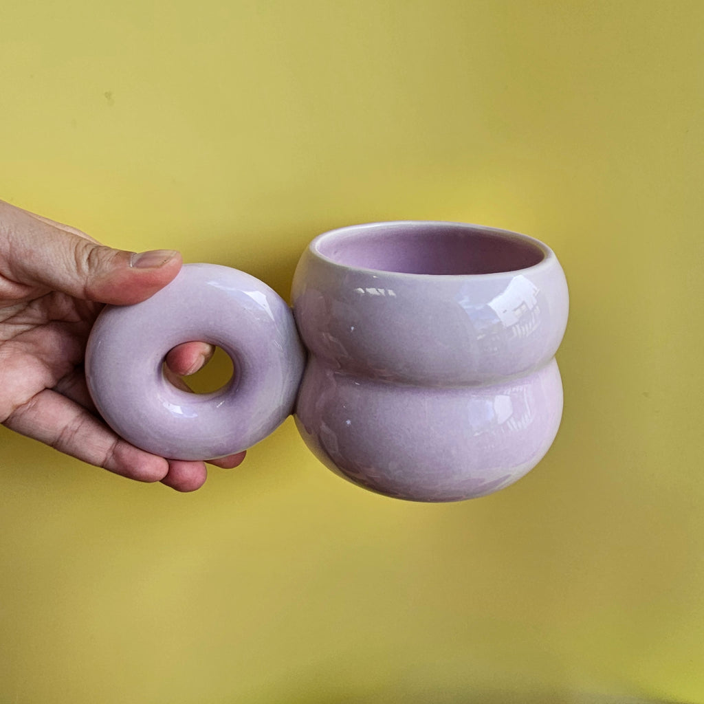 TARO VENUS DONUT MUG