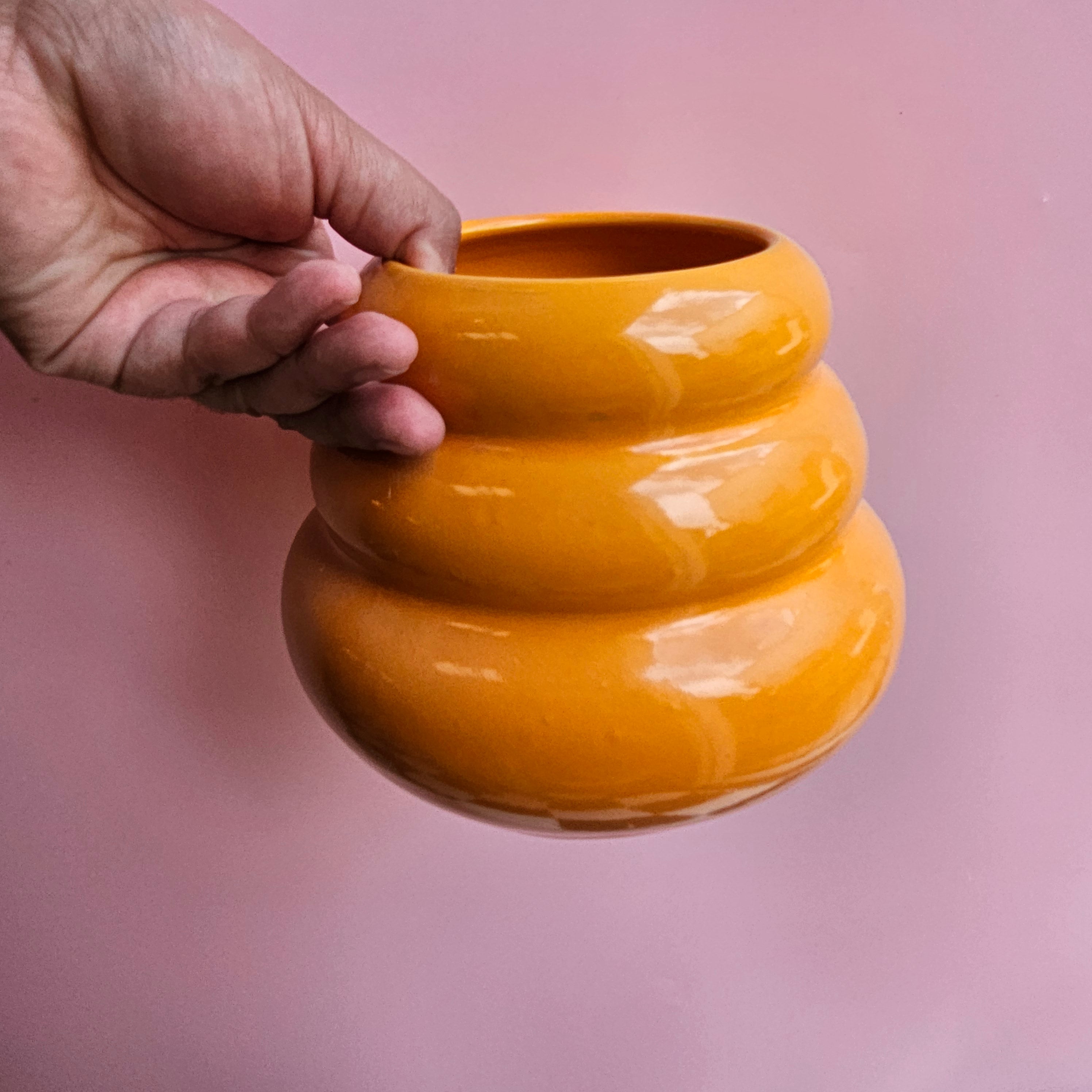 MANGO CHUBBY VASE