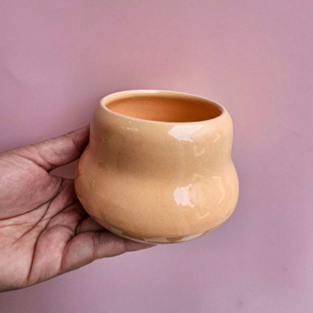 PEACHY BLOB CUP