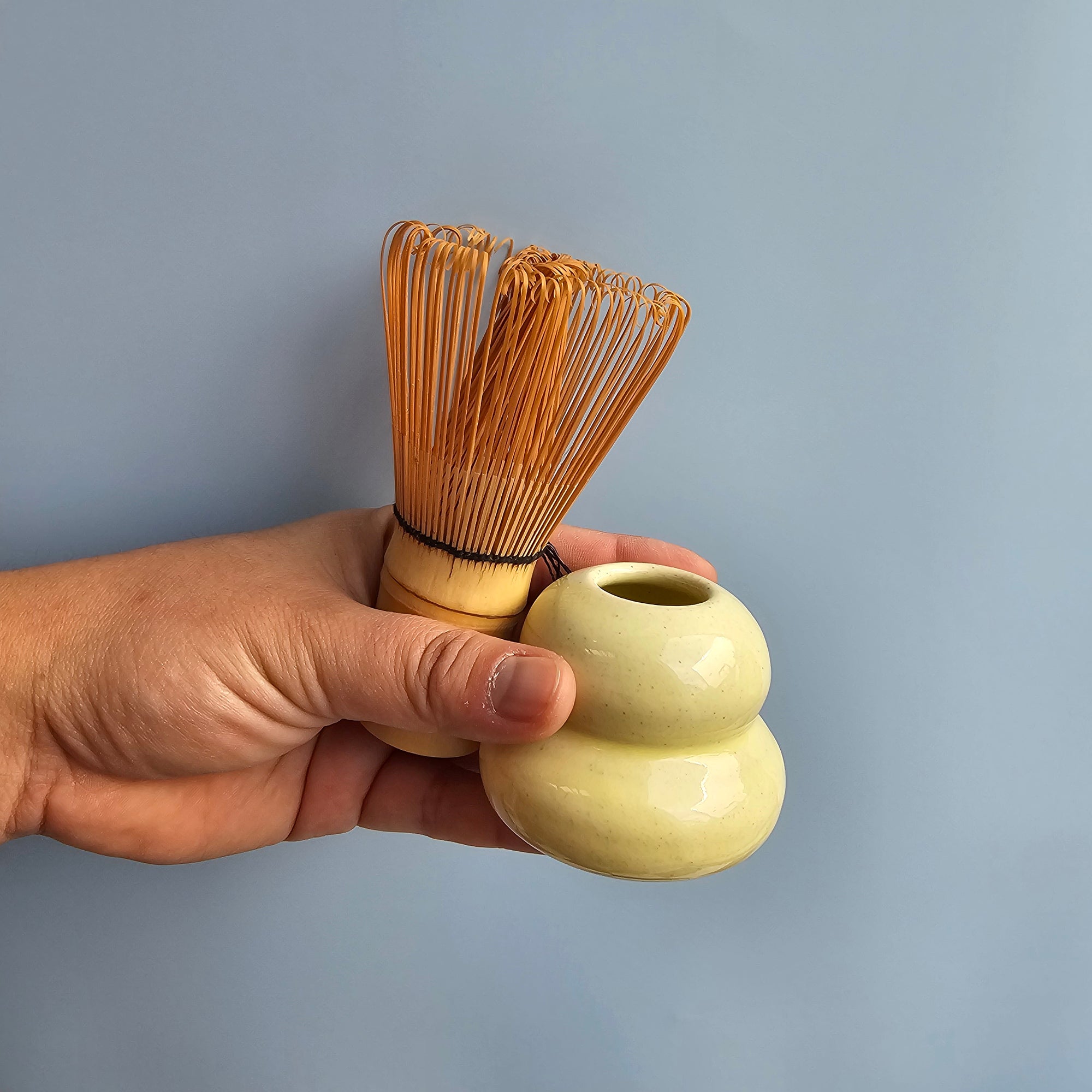 LEMON VENUS MATCHA WHISK HOLDER