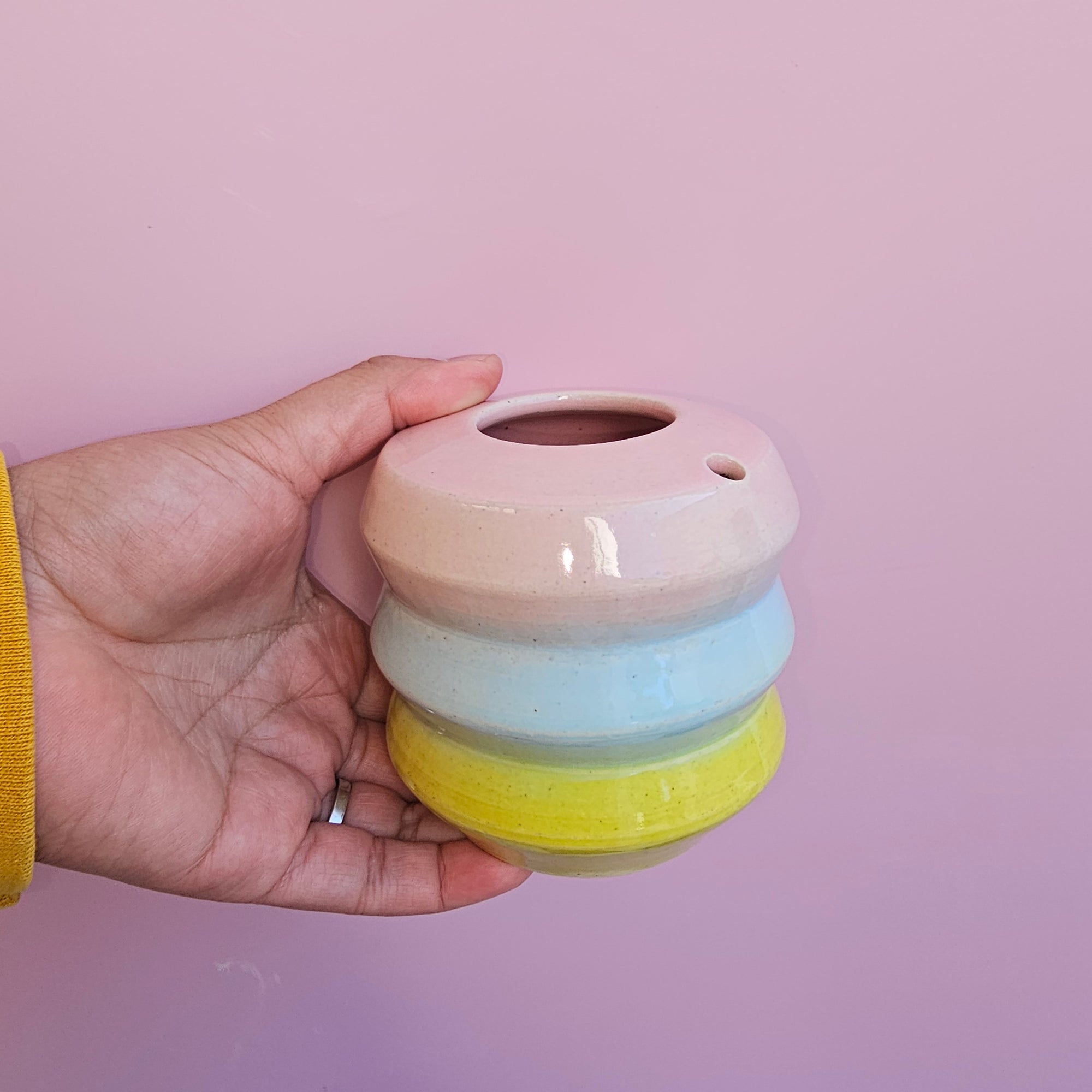 RAINBOW TOGO CUP