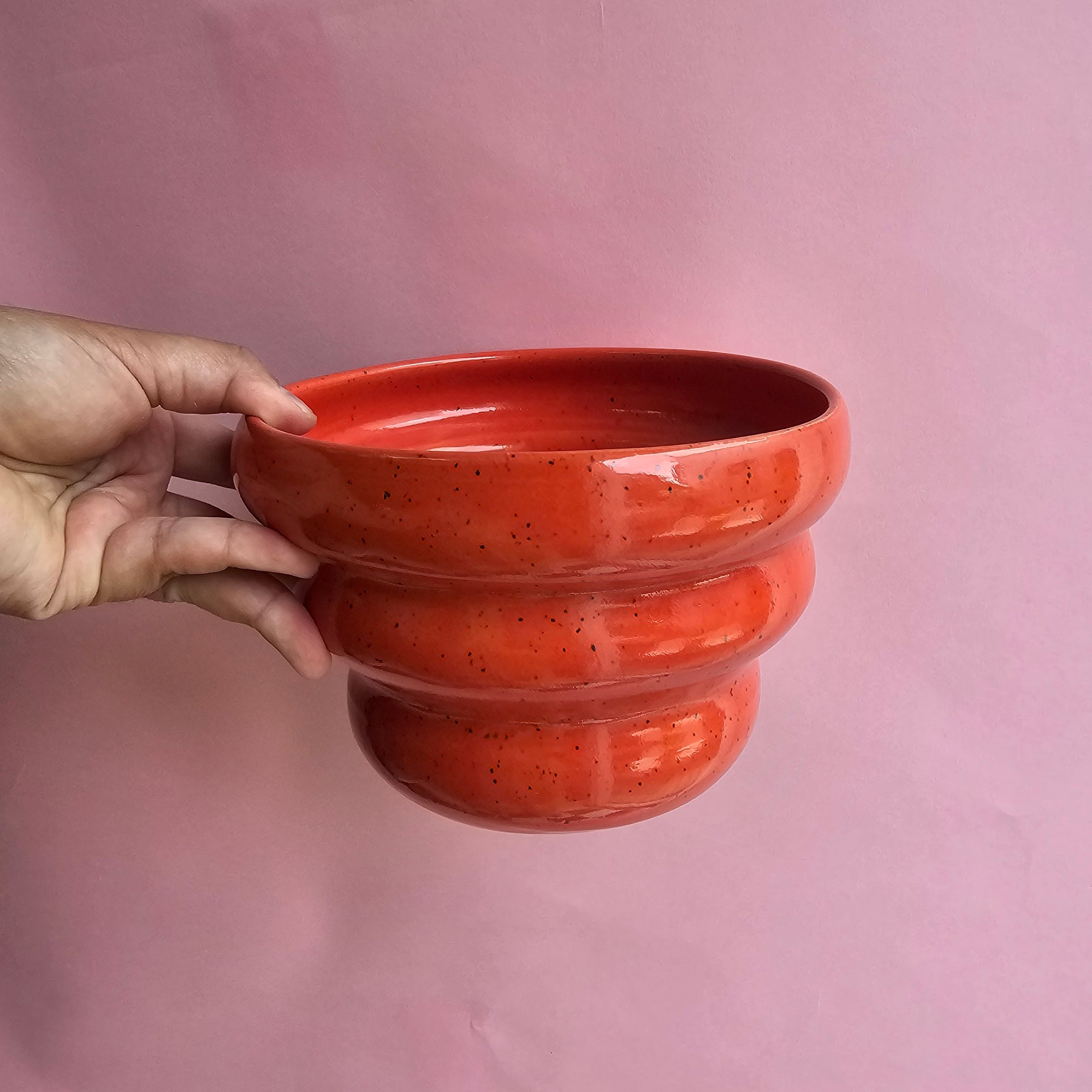 CHERRY WAVY VASE