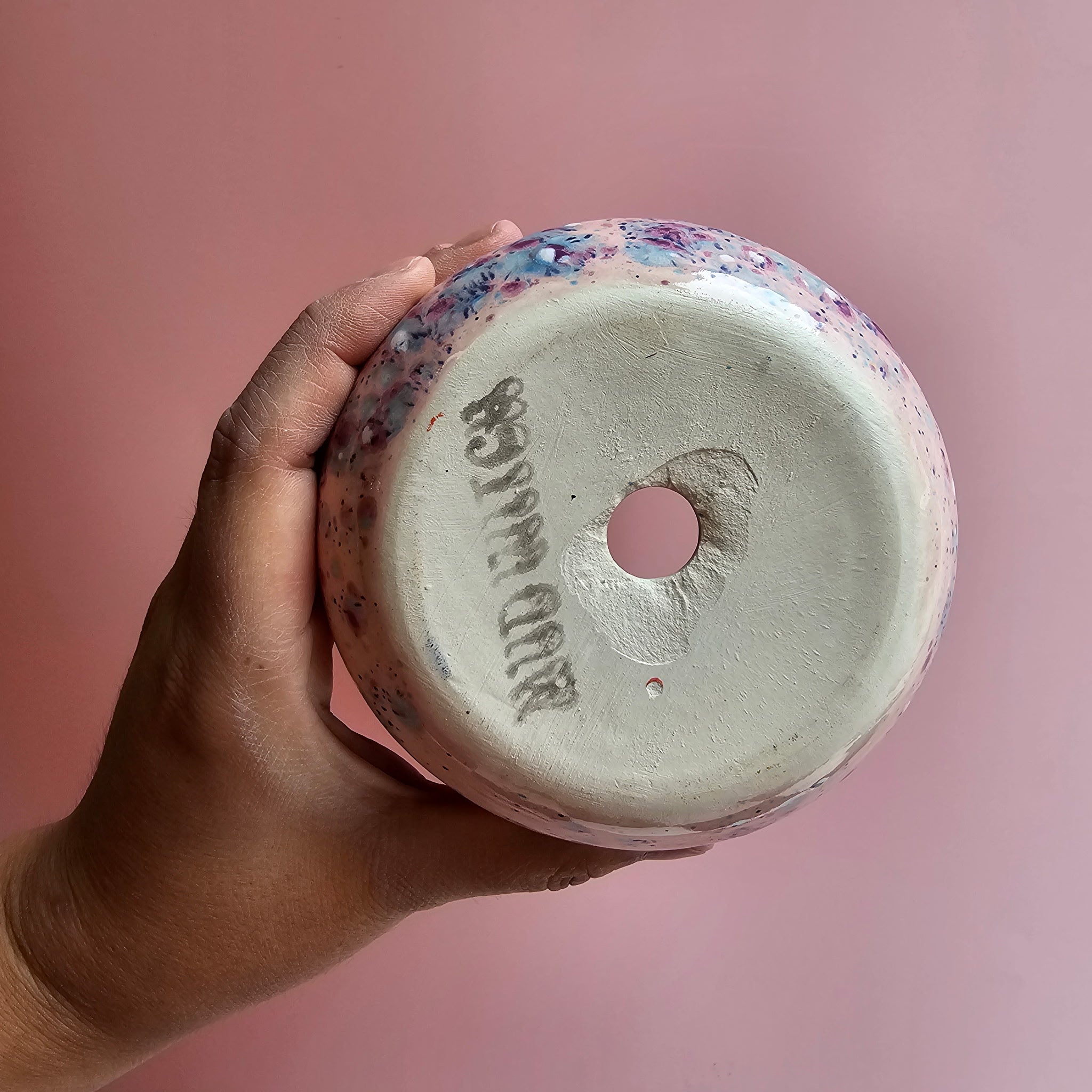*SECONDS* FEATHER TRIPPY PLANTER!