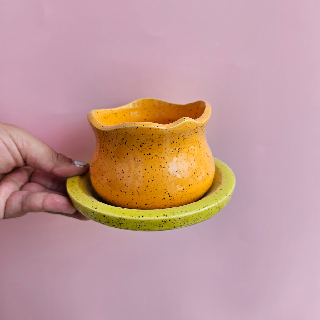 BLOOM CUP AND SAUCER MANGO AND CHARTREUSE