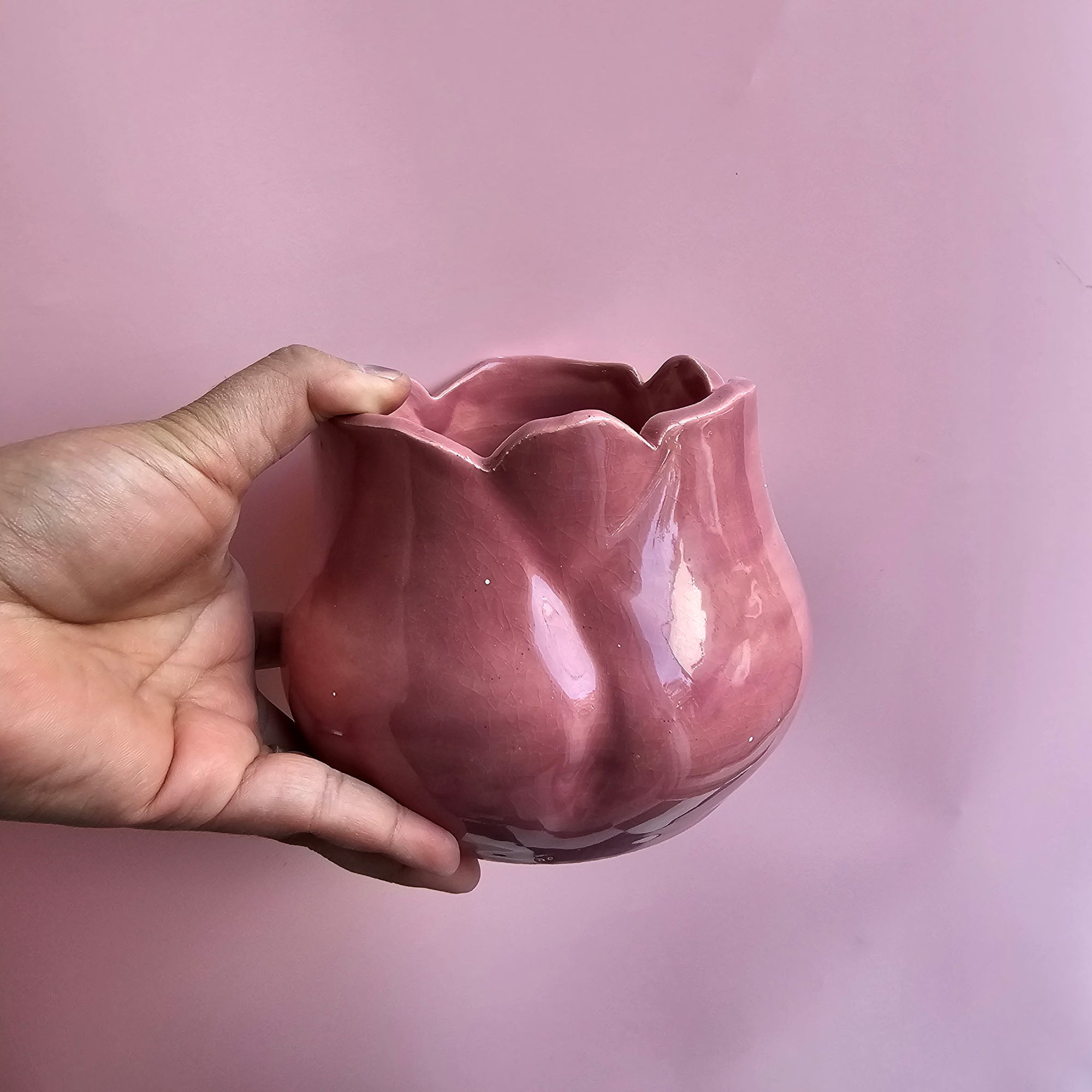 *SECONDS* MAUVE TULIP VASE!