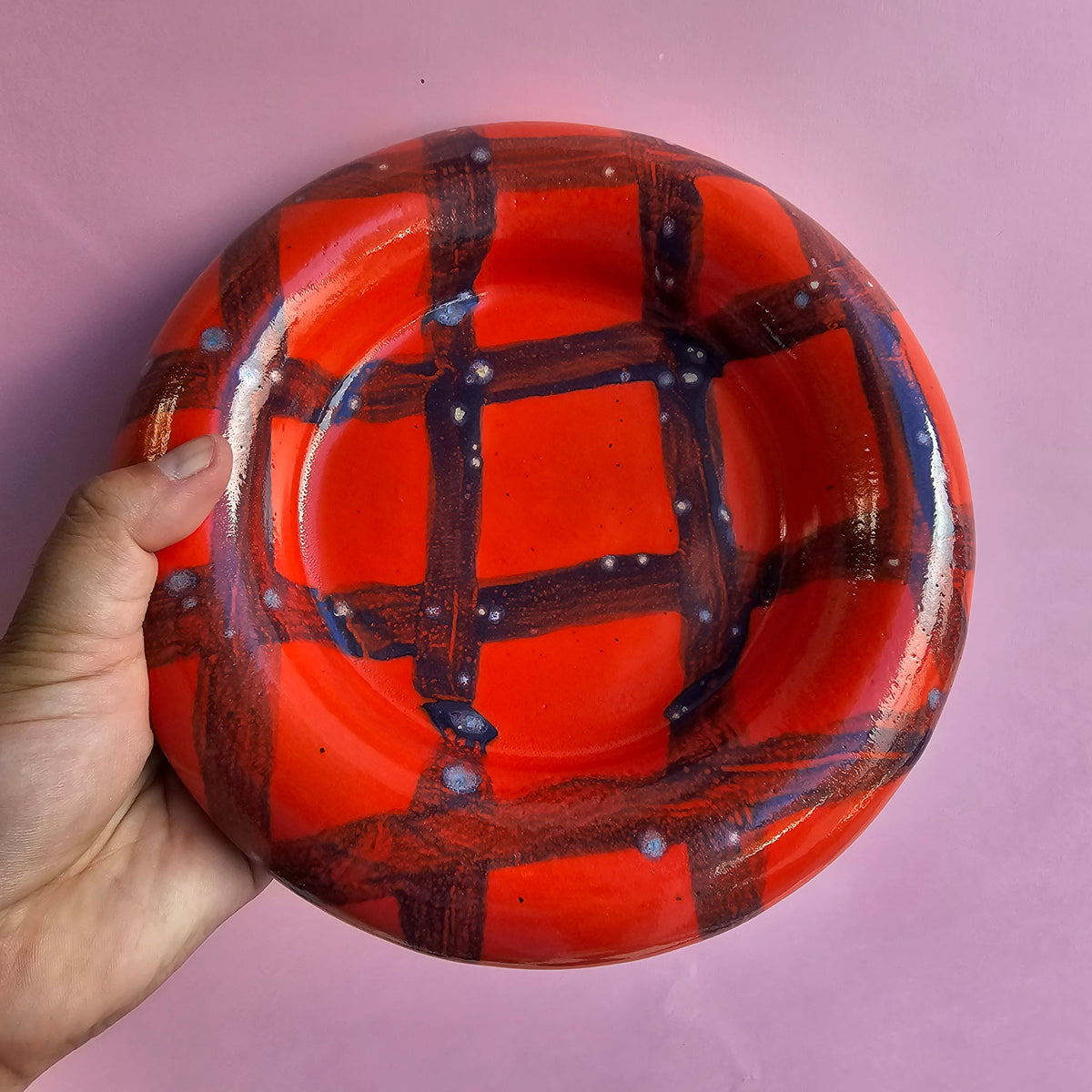 PEPPERS PLAID BUBBLE PLATE