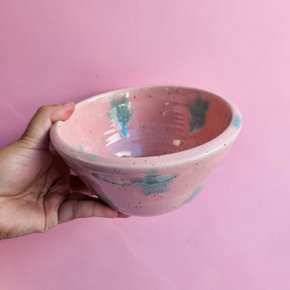 GUMMY WORM OKRA STARS BOWL
