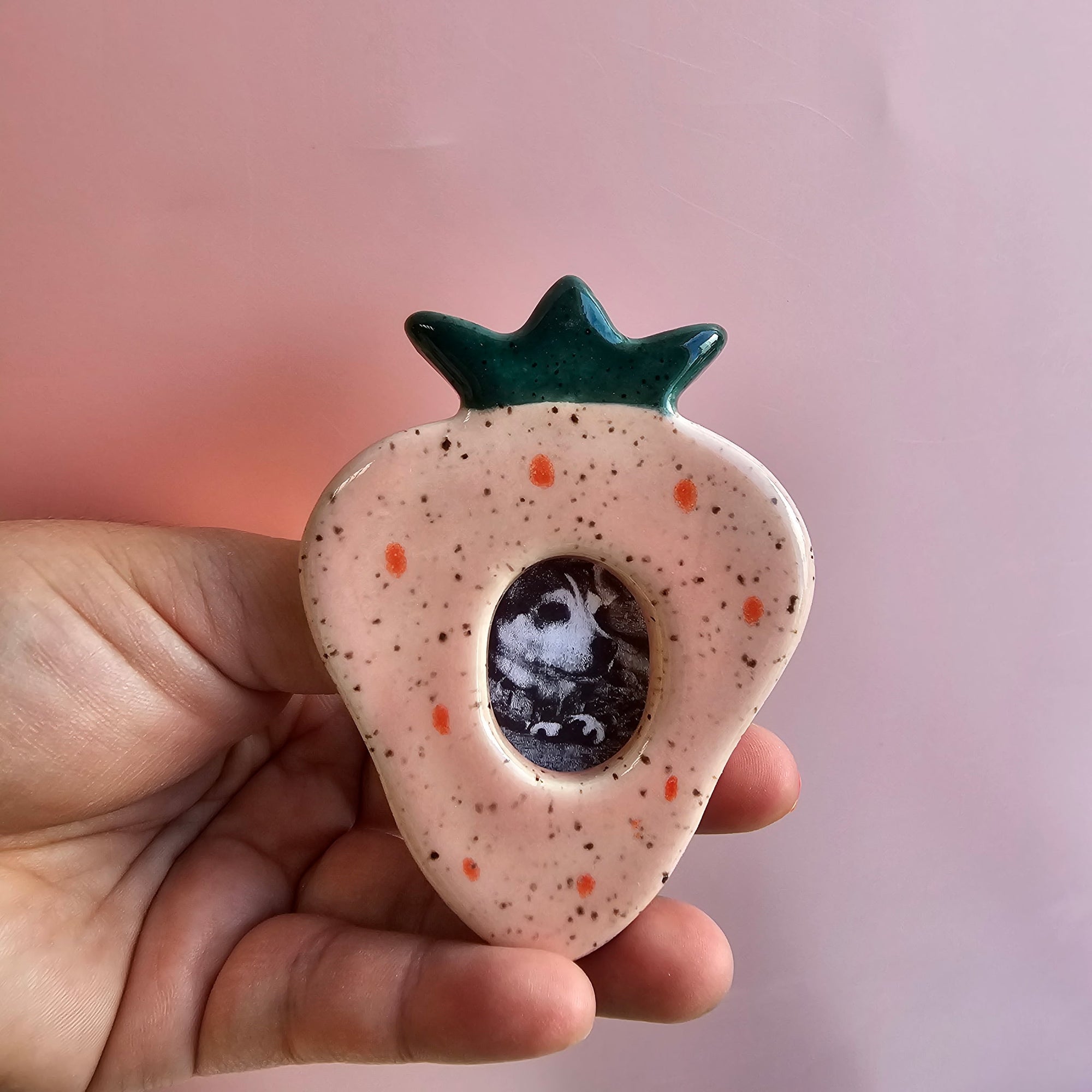 PINKBERRY PORTAL FRAME!