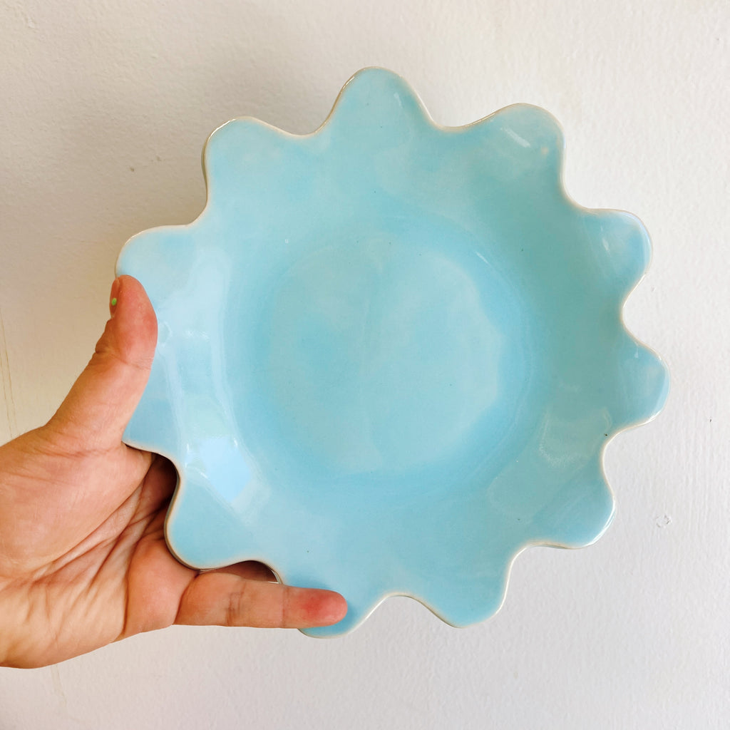 BLUE SKY SQUIGGLE PLATE