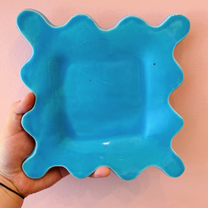 *SECONDS* TROPICAL BLUE SQUARE SQUIGGLE PLATE