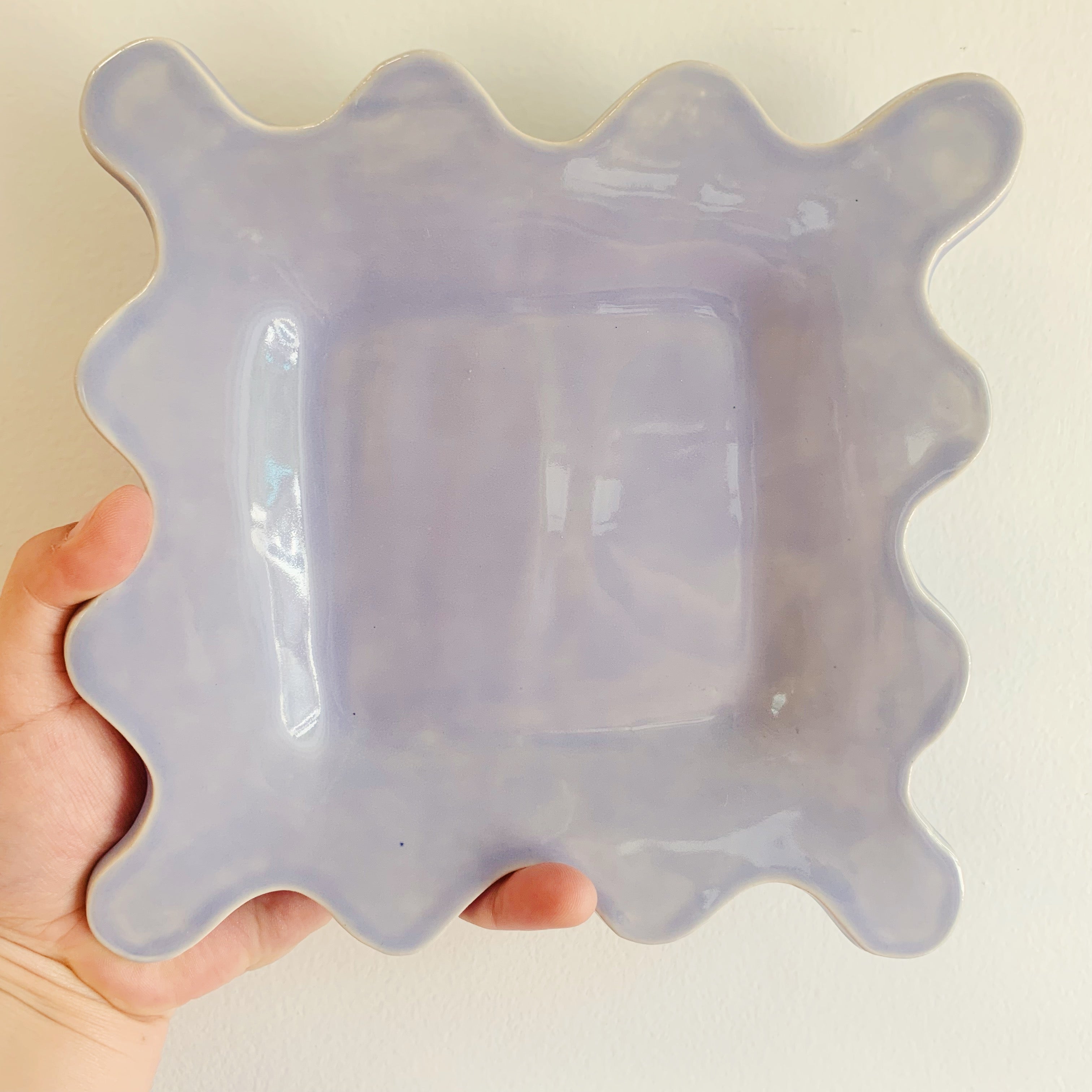 *SECONDS* LILAC SQUARE SQUIGGLE PLATE