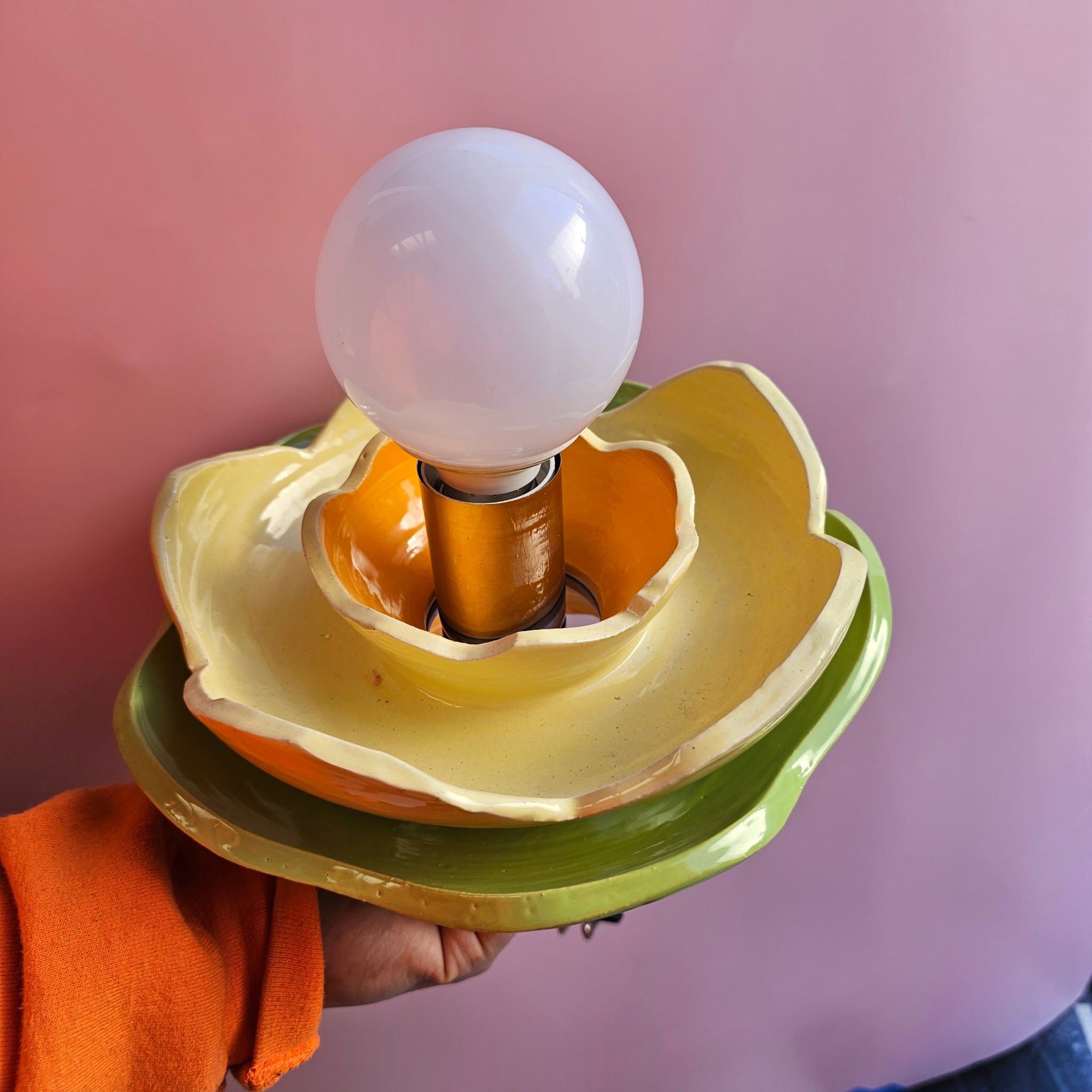 LEMON PIE LOTUS LAMP! (LIGHT GREEN BASE)