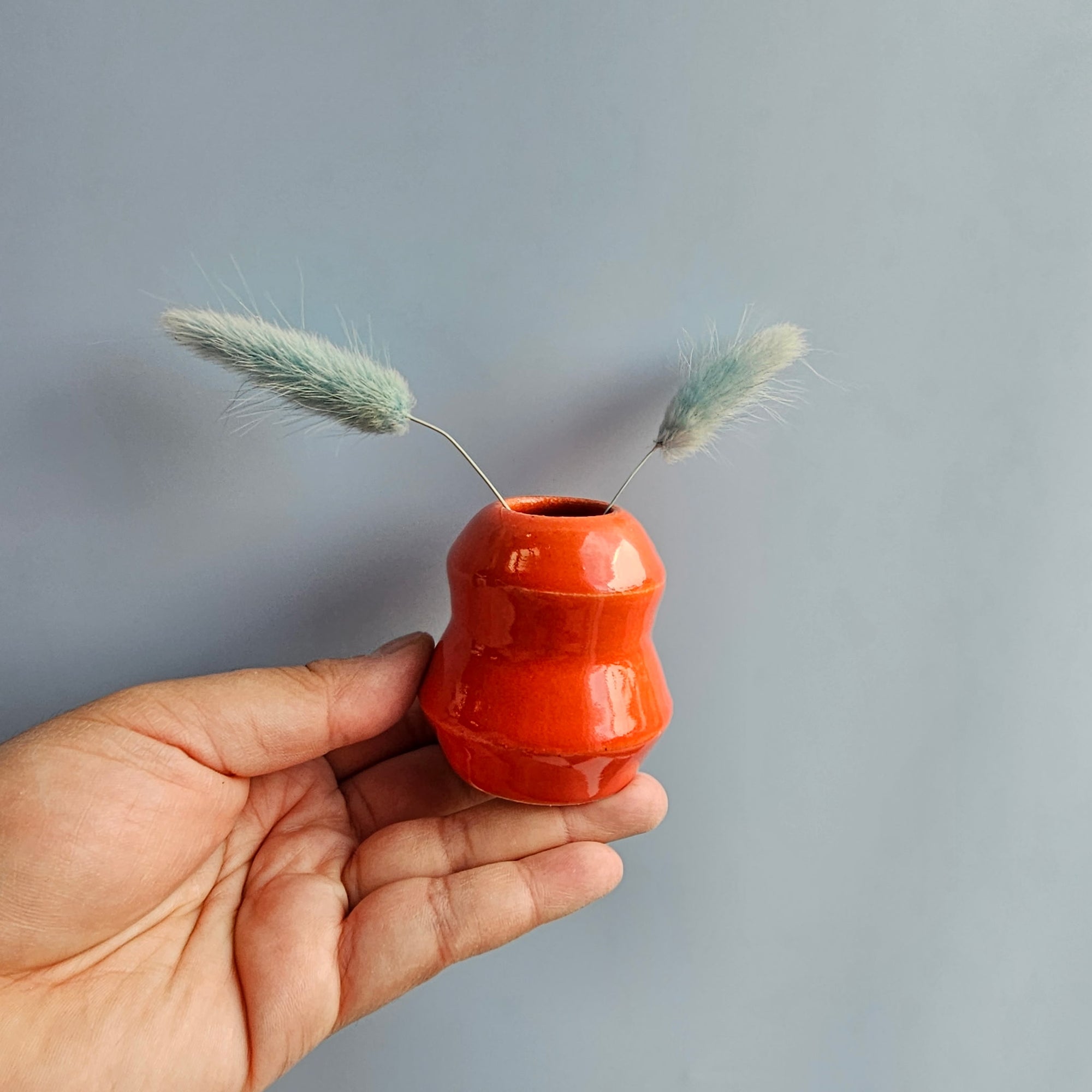 CHERRY ANGLES BUD VASE