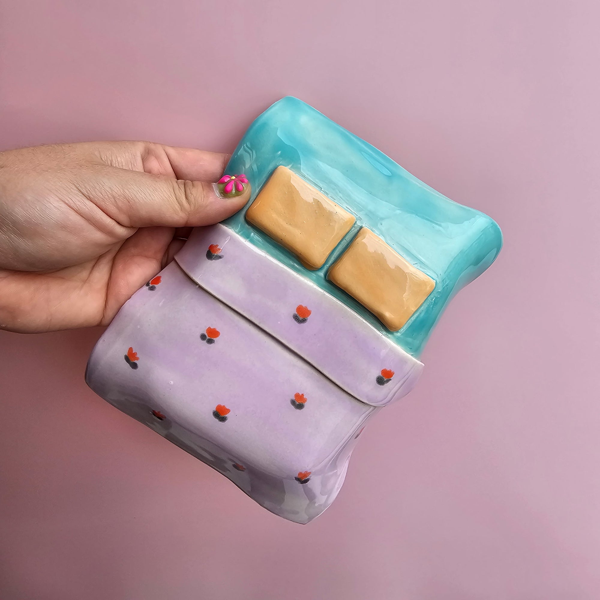 TULIP SKY BED SPOON REST!