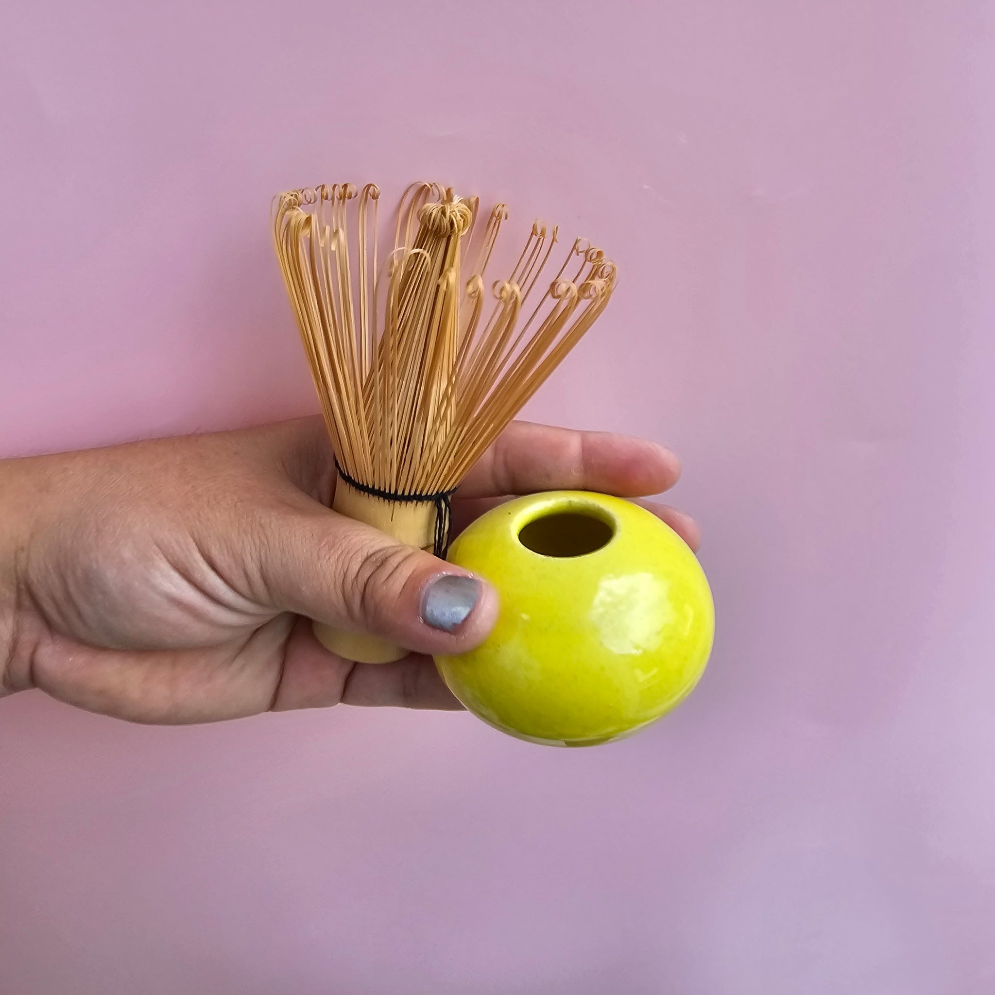 CHARTREUSE MATCHA WHISK HOLDER