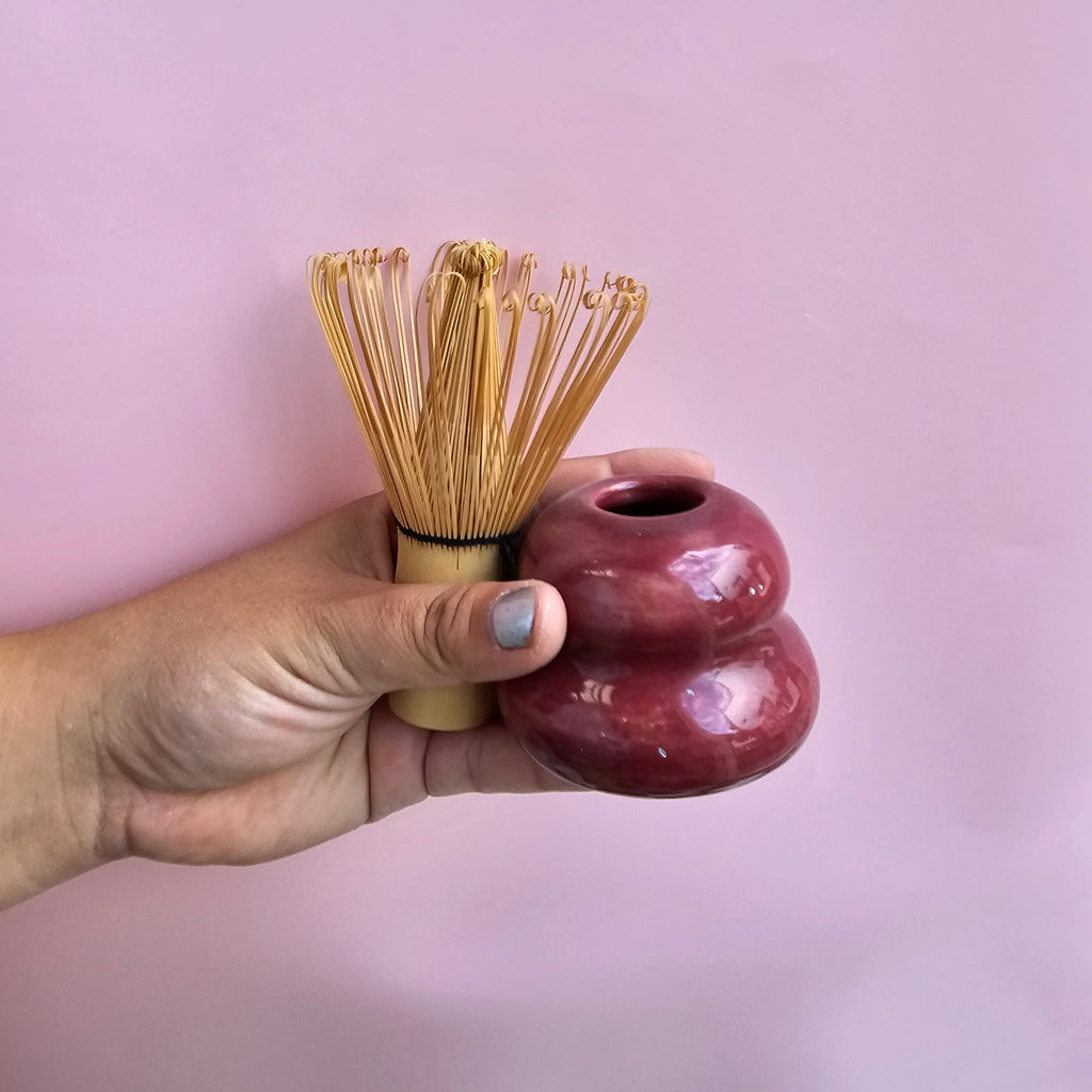 BERRY MATCHA WHISK HOLDER
