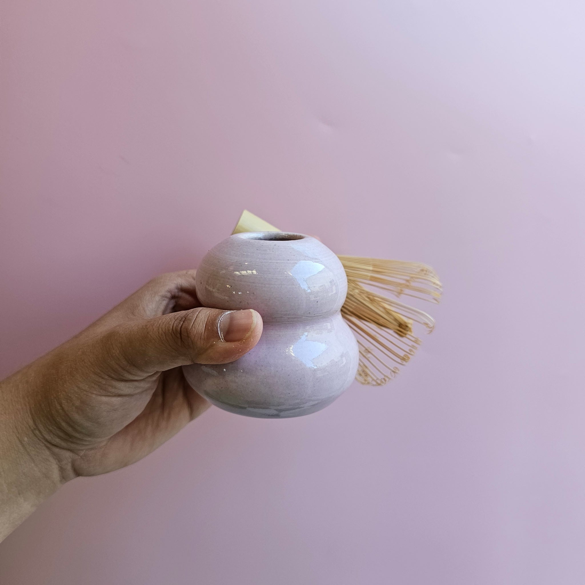TARO VENUS MATCHA WHISK HOLDER