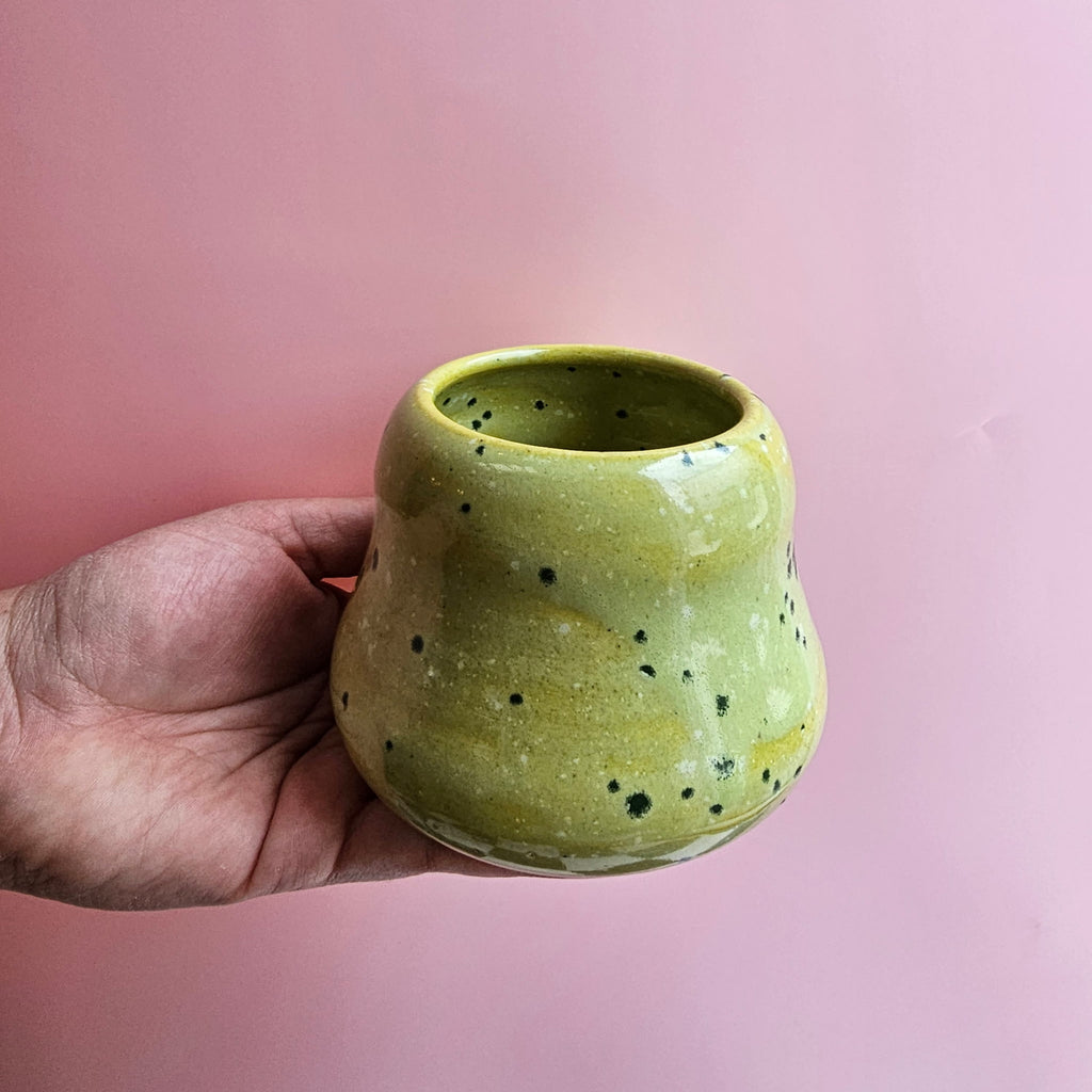 SLIMEY BLOB CUP/VASE