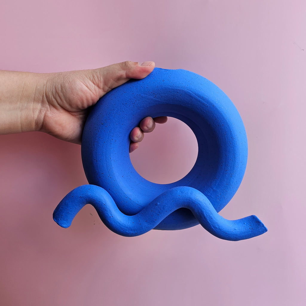 MATTE TROPICAL VASE/SCULPTURE