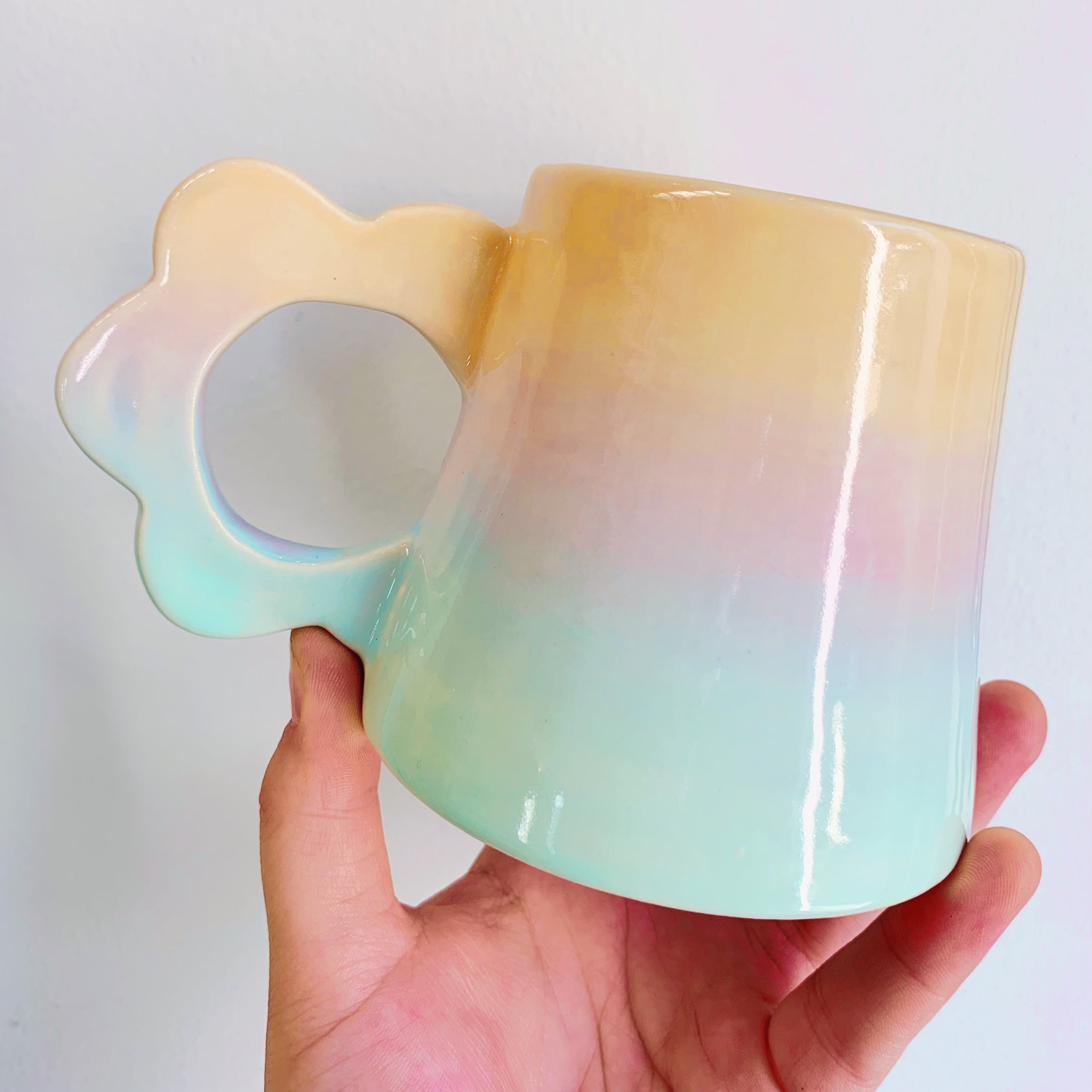 ISLAND DAISY MUG