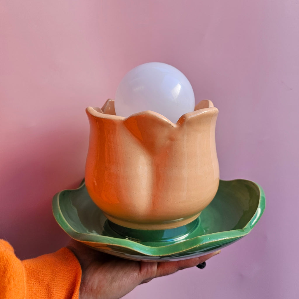 MELON TULIP LAMP!