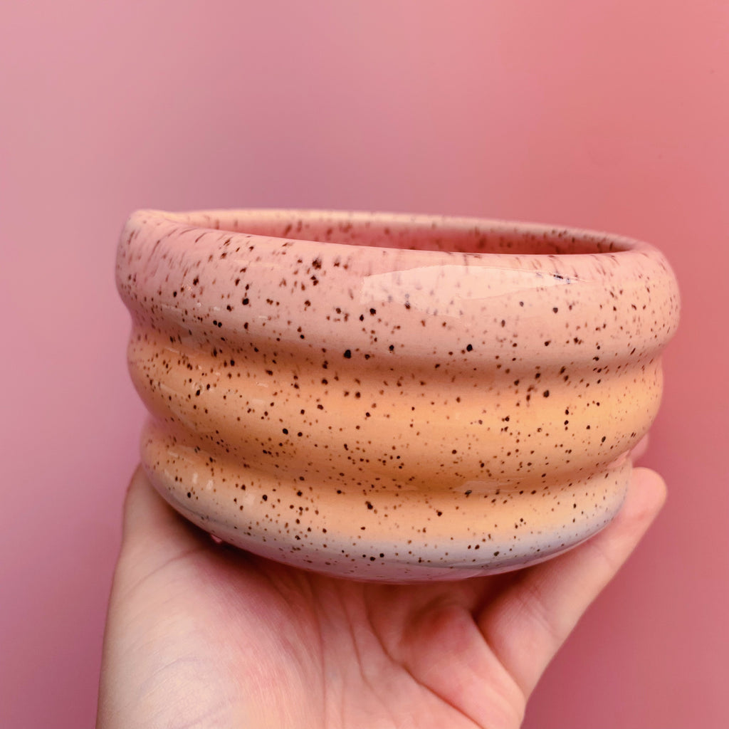 BEACHY SUNSET SPECKLED TRIPPY MATCHA BOWL