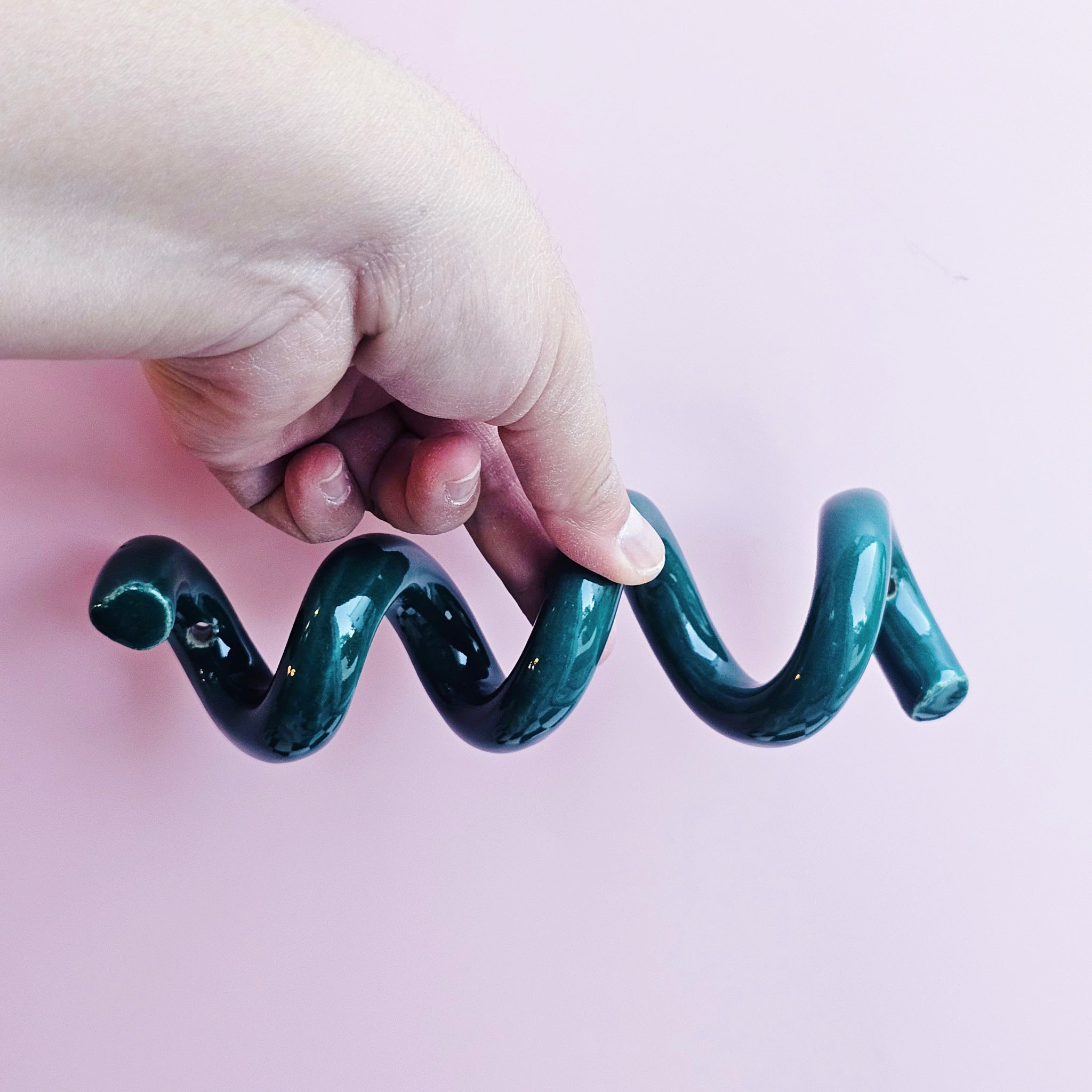 DEEP SEA SQUIGGLE WALL HOOK