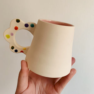 POLKADOT DAISY MUG