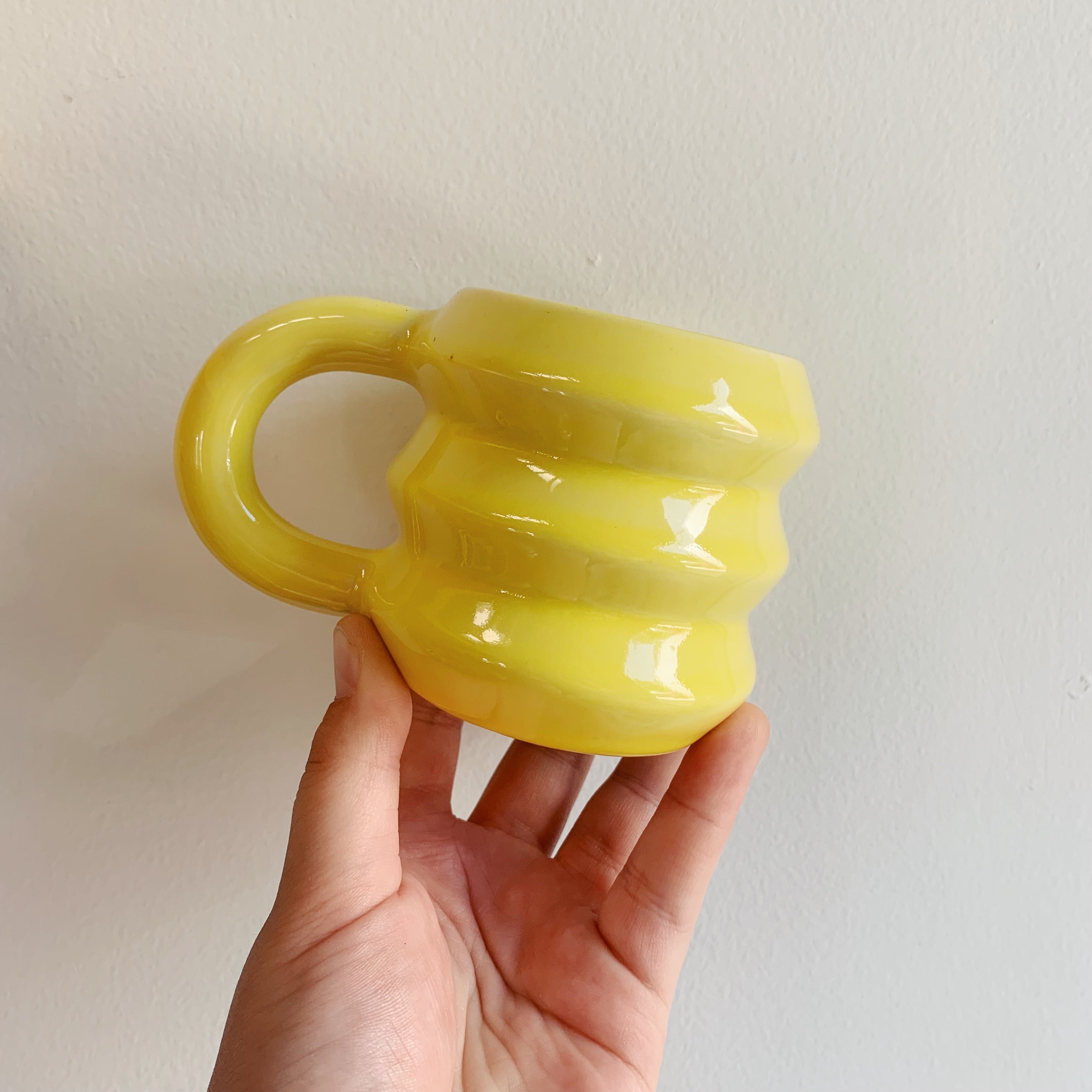 *SECOND* SUNNY ZIGZAG MUG *NOT FOR DRINKING*