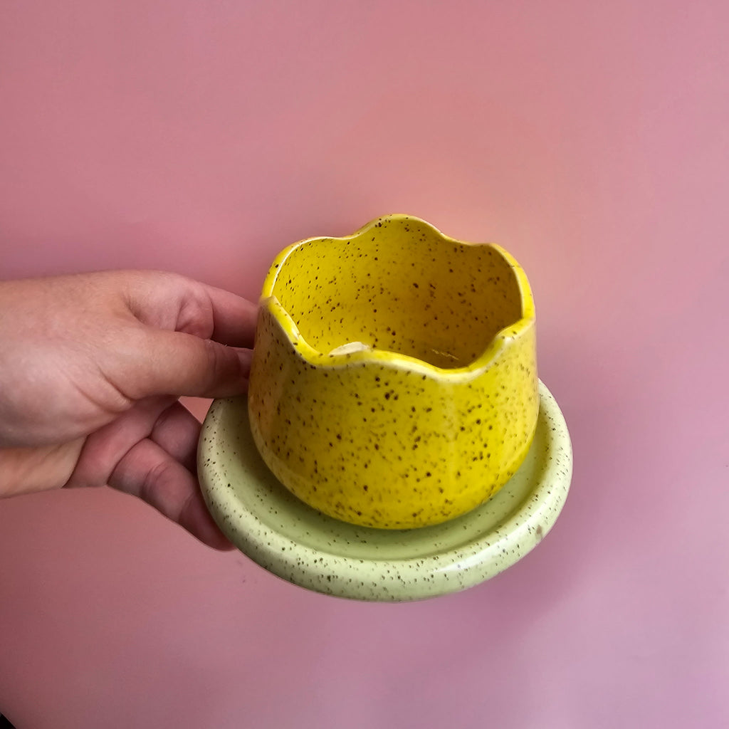 SUNSHINE TULIP BLOOM CUP AND SAUCER SET