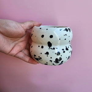 MOO VENUS MUG SIZED PLANTER