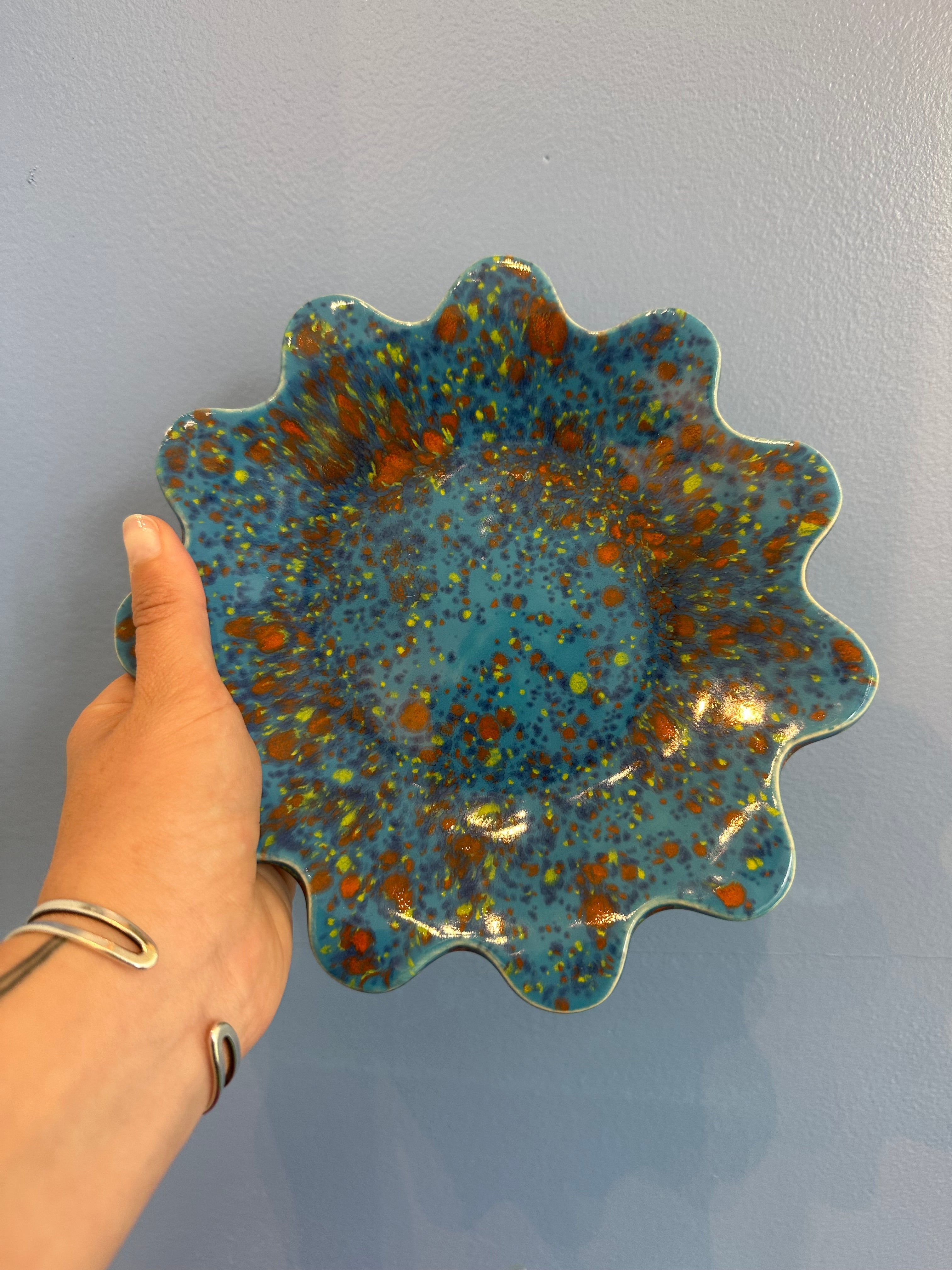 LAVA LAMP DAISY PLATE!