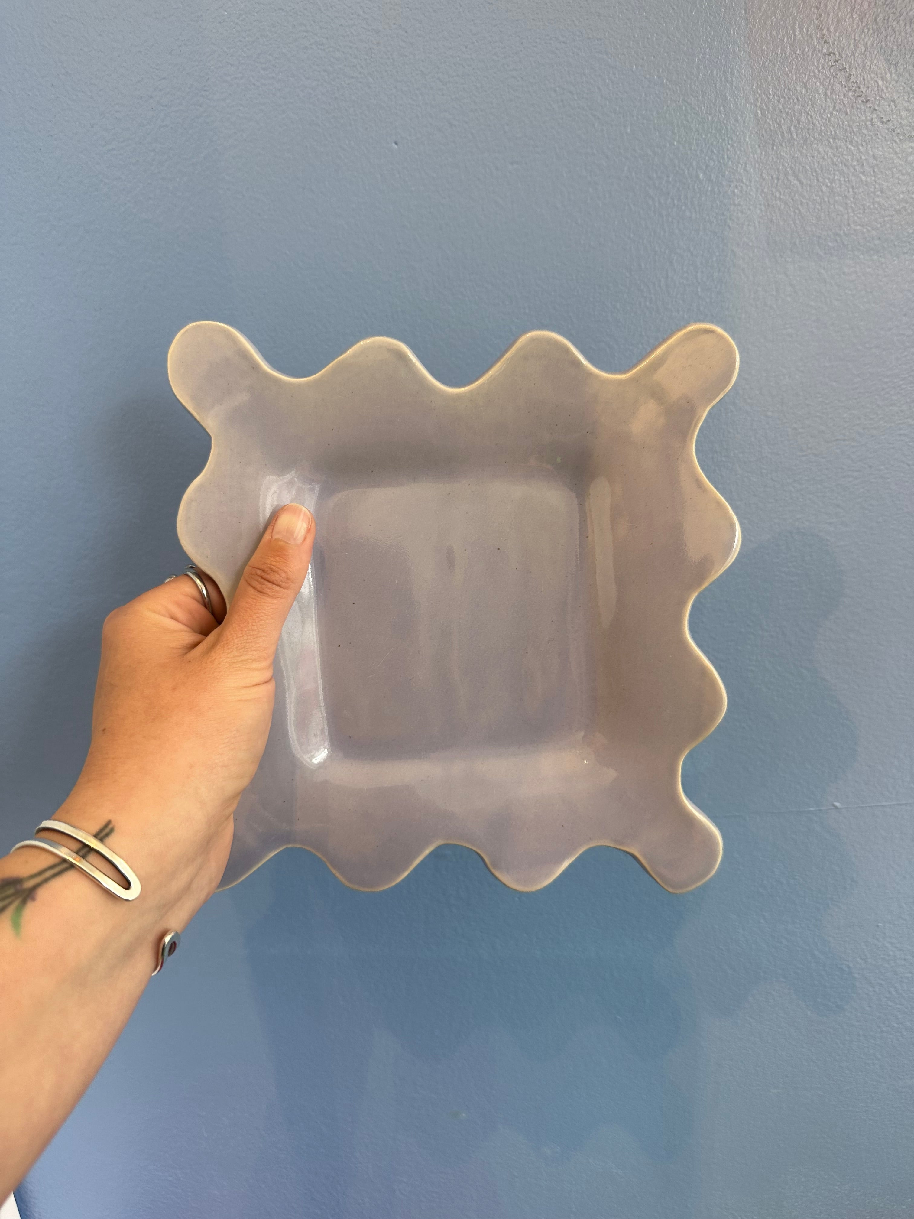 LAVENDER SQUARE SQUIGGLES PLATE!