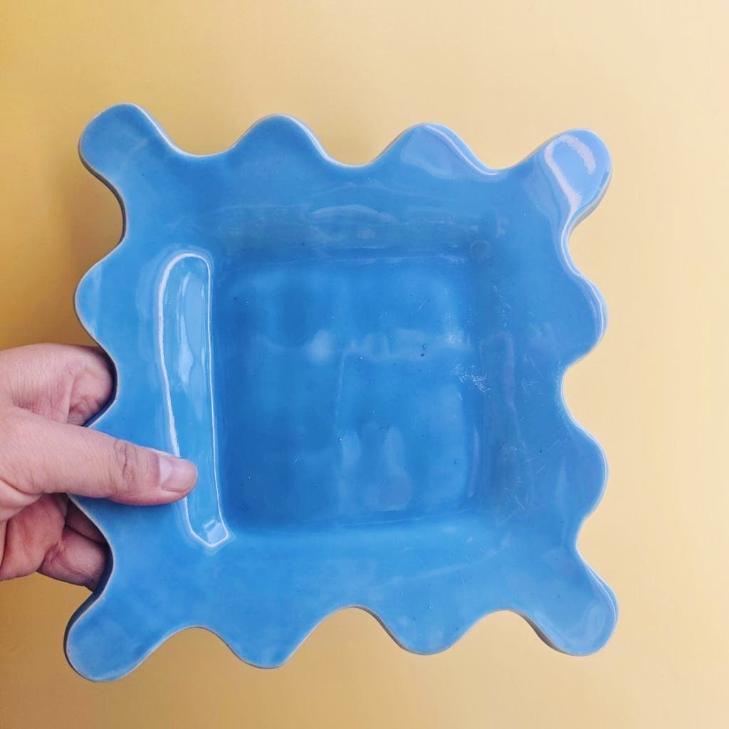 *SECONDS* TROPICAL BLUE SQUARE SQUIGGLE PLATE