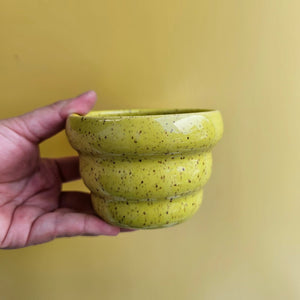 CHARTREUSE SPECKLED STAIRS CUP
